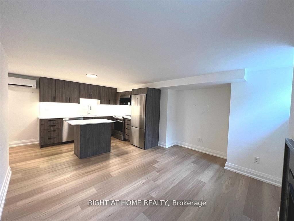 31 Oriole Parkway Bsmt Property Photo 2