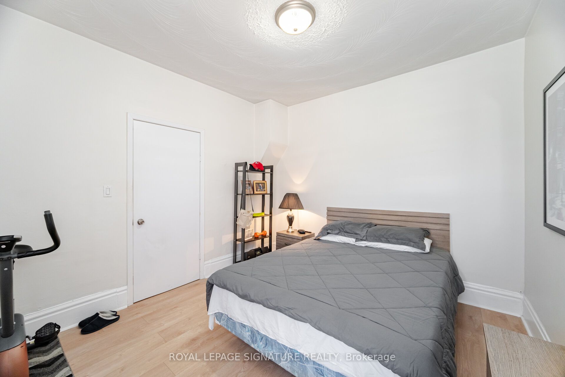 #upper - 105 Lisgar Street Property Photo 21