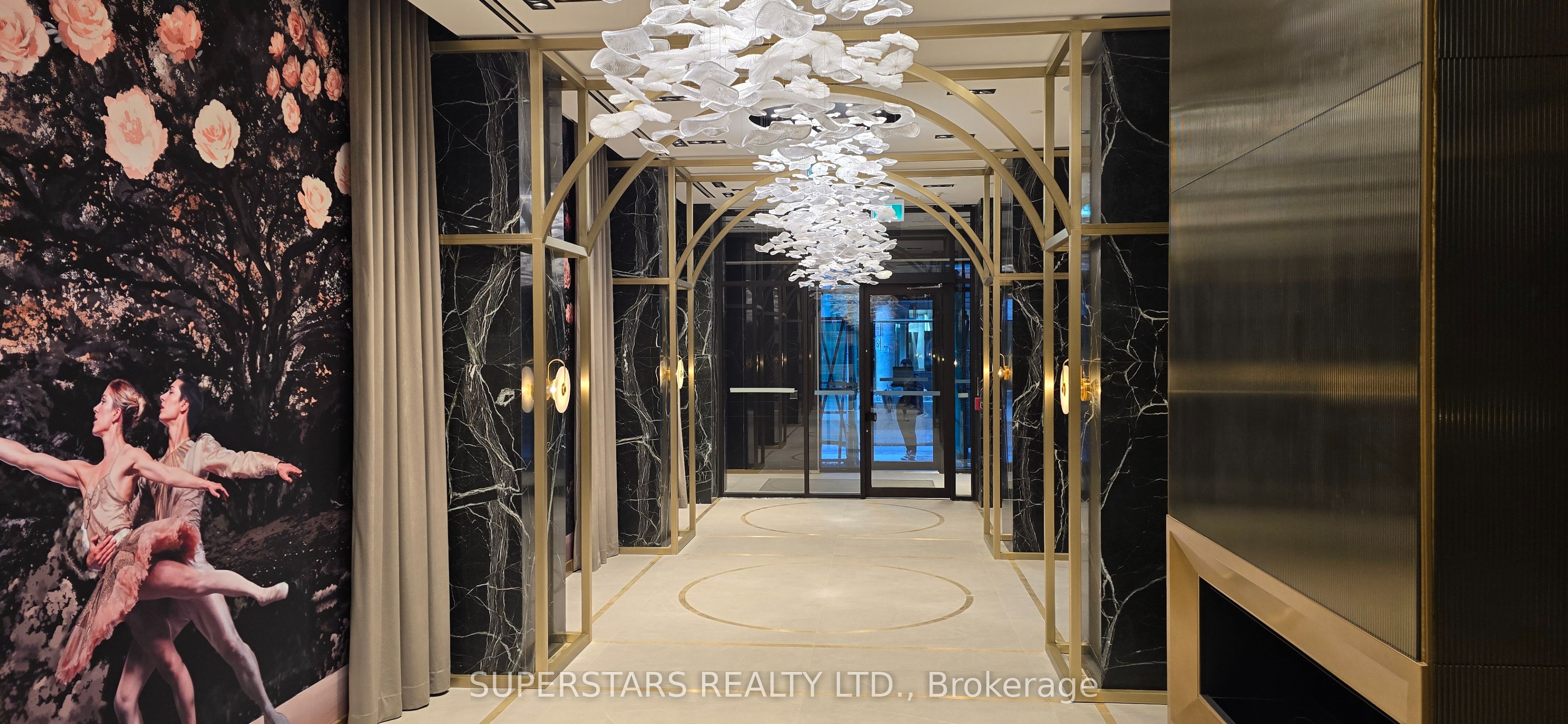 #510 - 771 Yonge Street Property Photo
