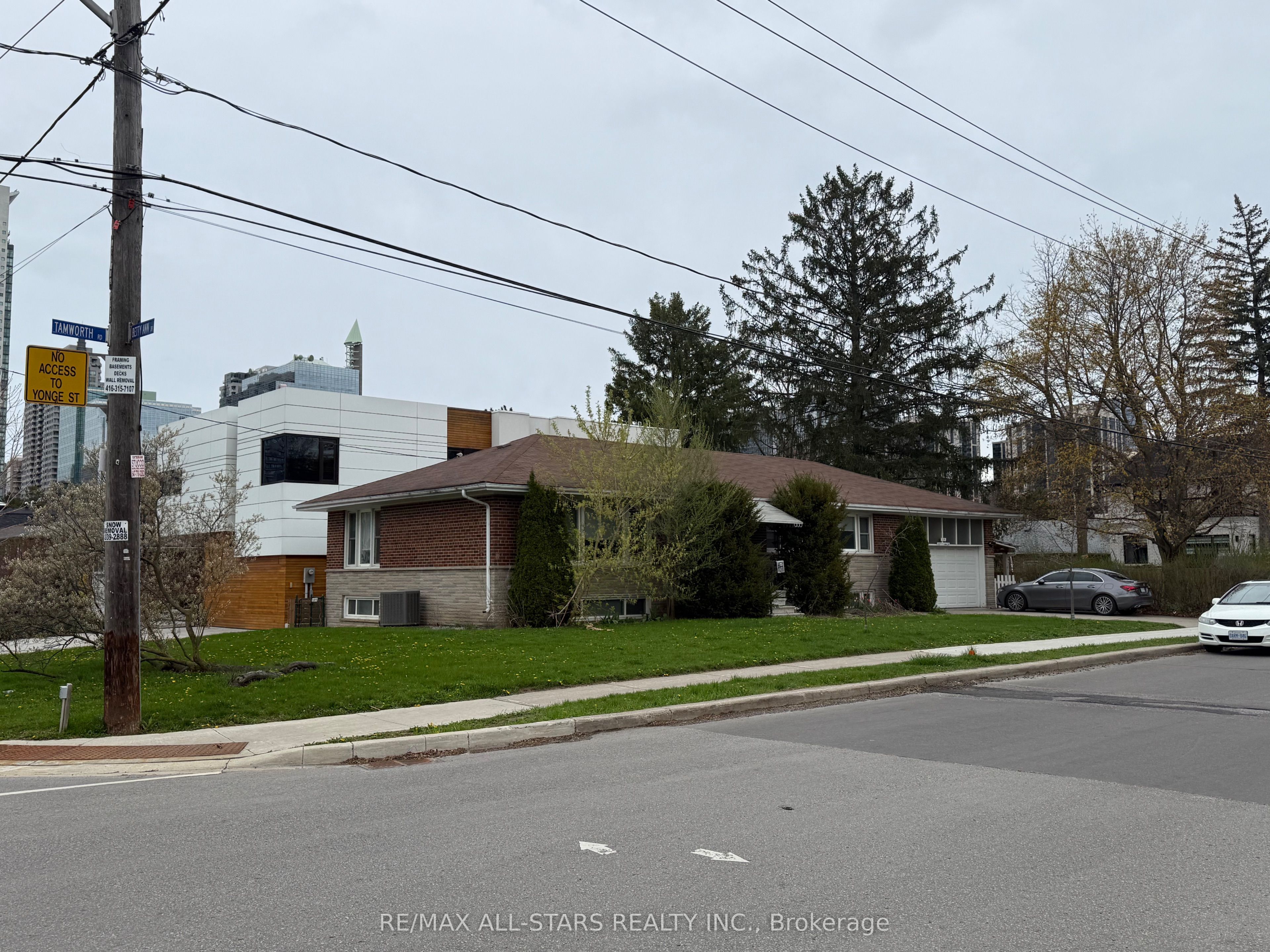 105 Betty Ann Drive Property Photo 26