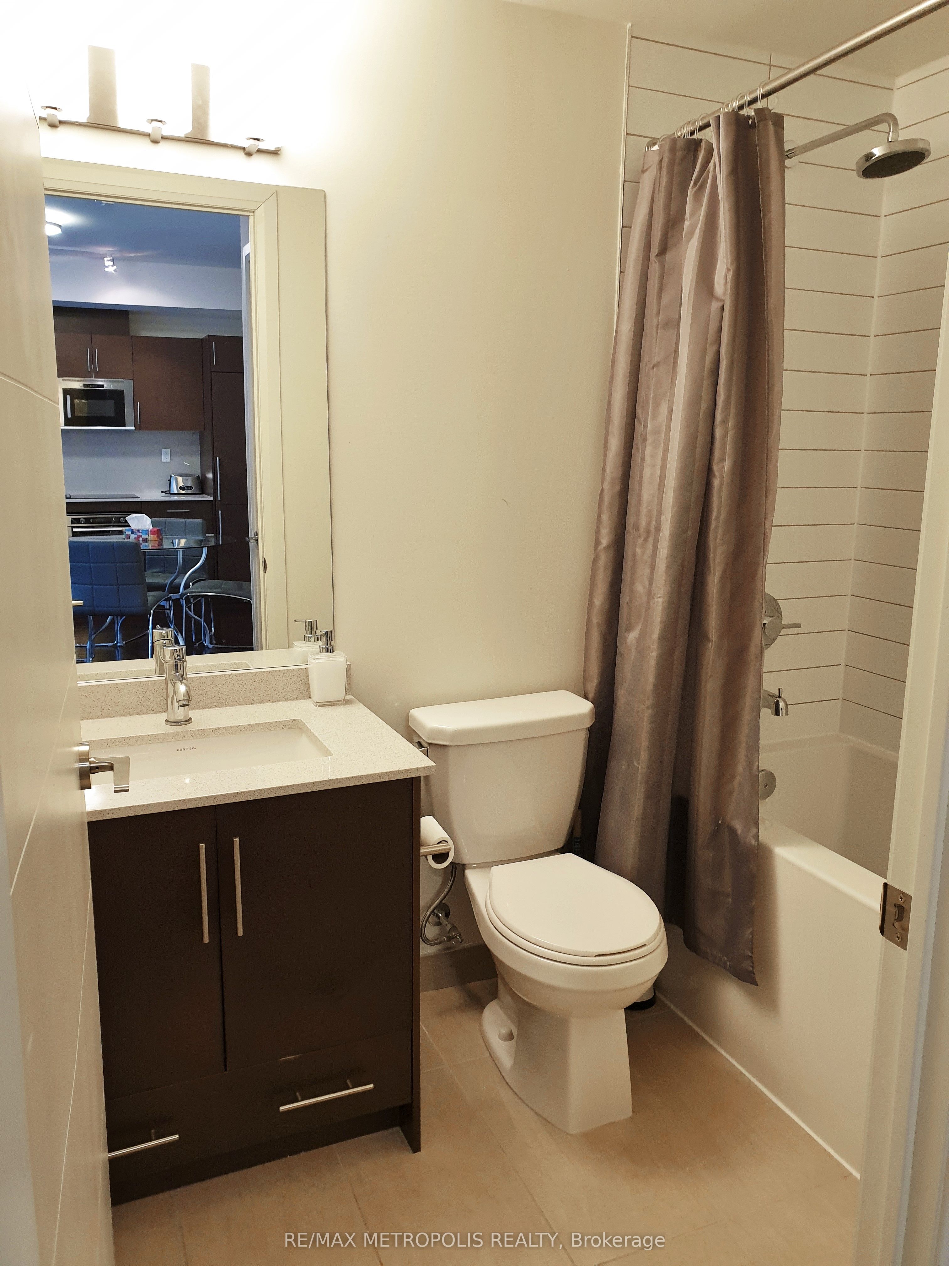 460 Adelaide Street E 2117 Property Photo 6