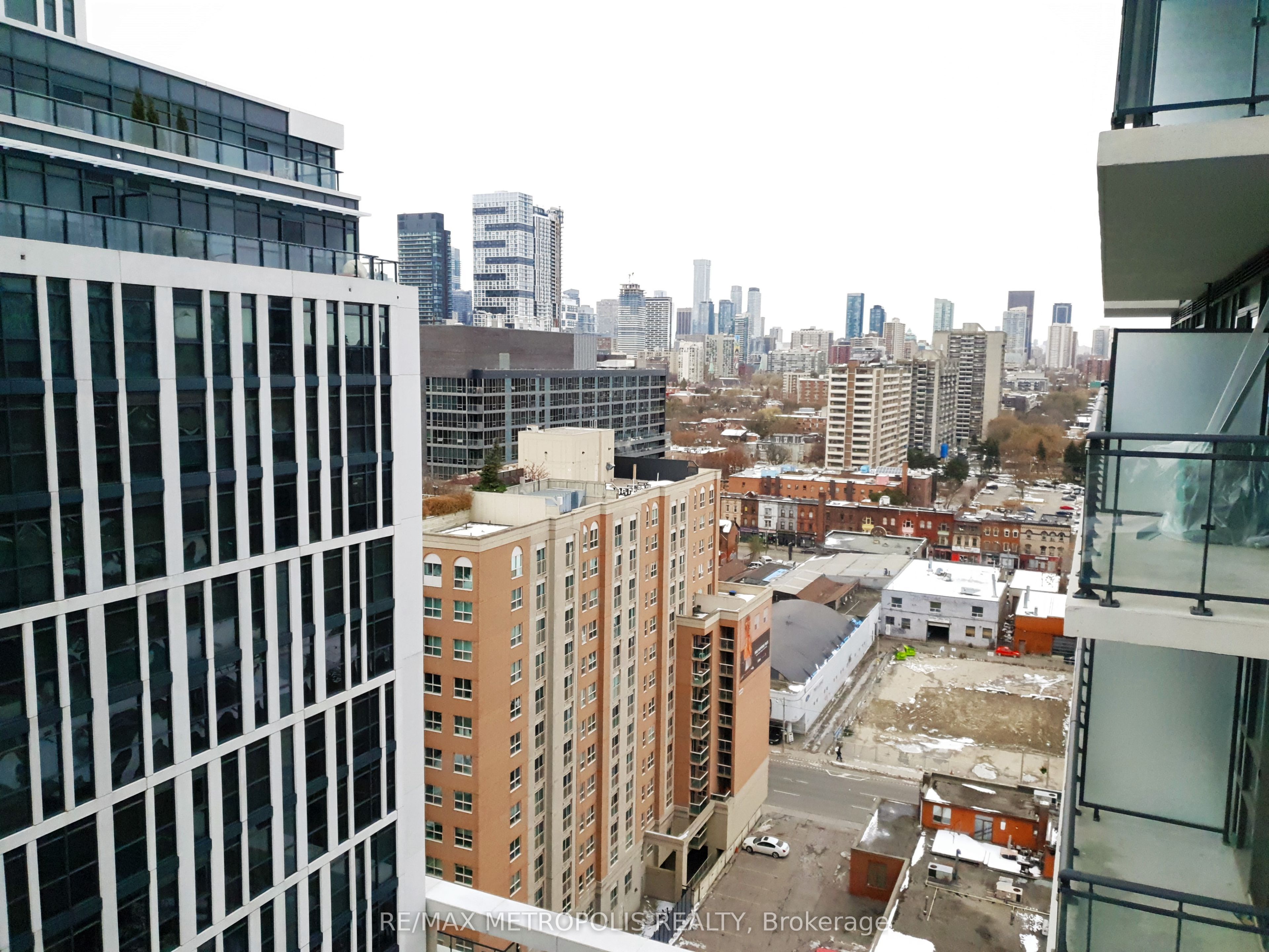 460 Adelaide Street E 2117 Property Photo 15