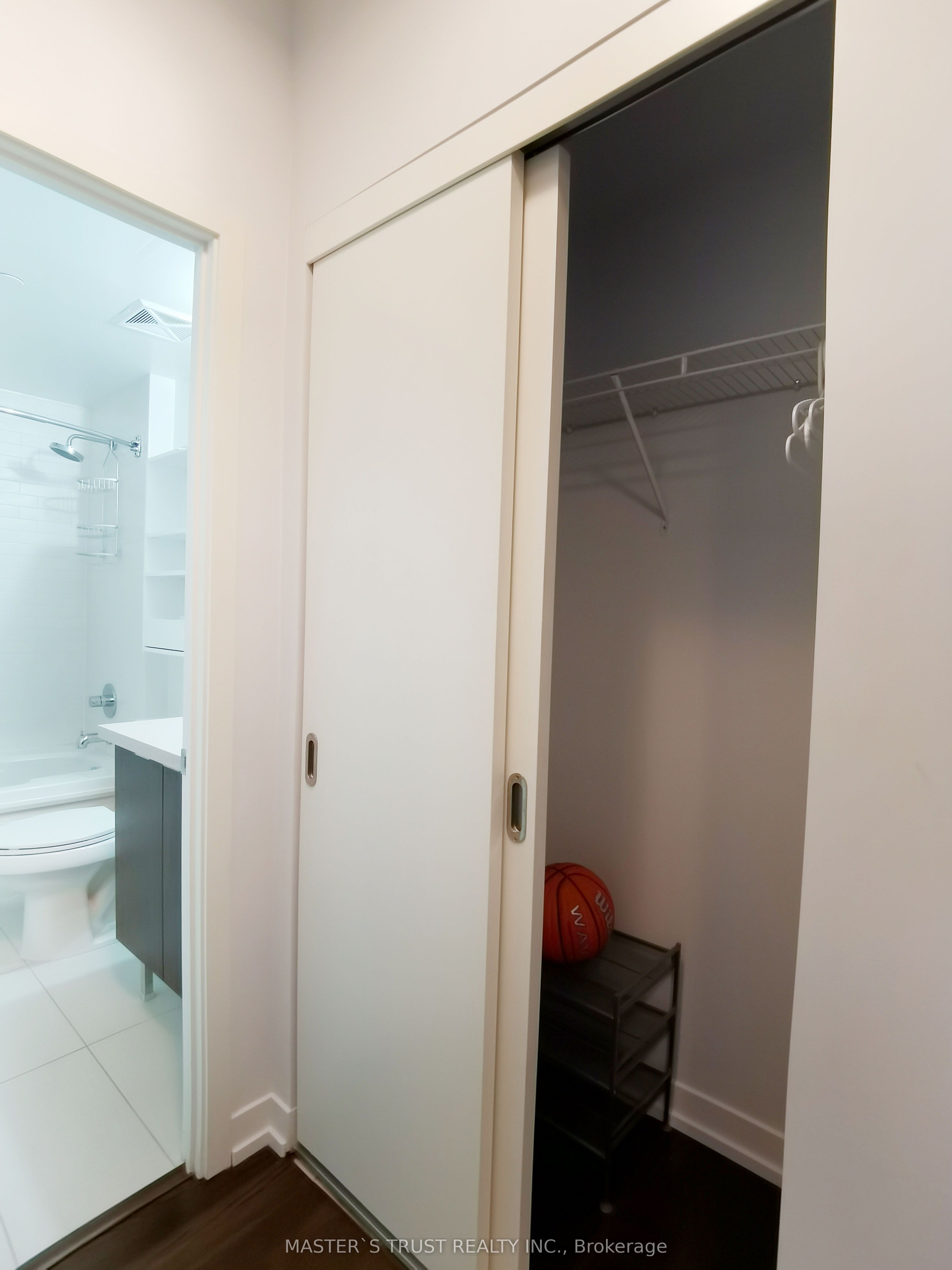 21 Widmer Street 2805 Property Photo 16