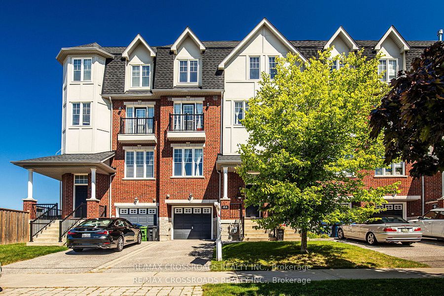 25d Hobson Avenue Property Photo
