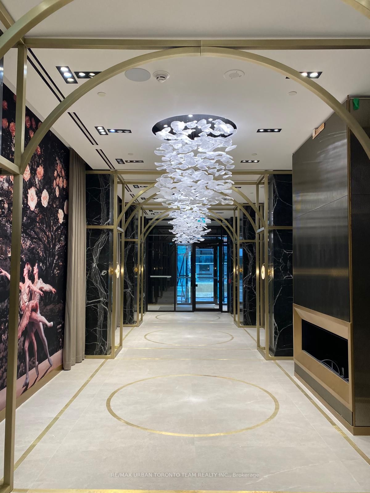 #1003 - 771 Yonge Street Property Photo