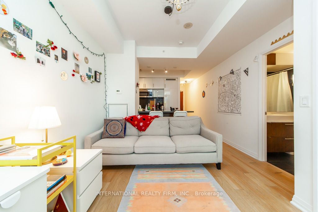 8 Mercer Street 318 Property Photo 16