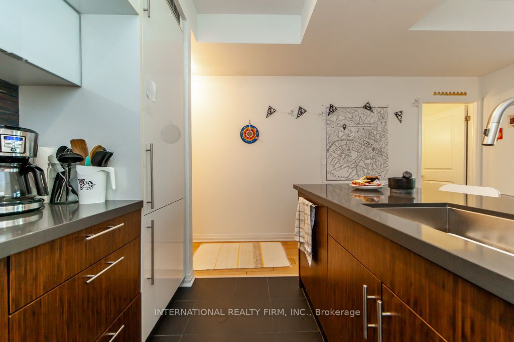 8 Mercer Street 318 Property Photo 23