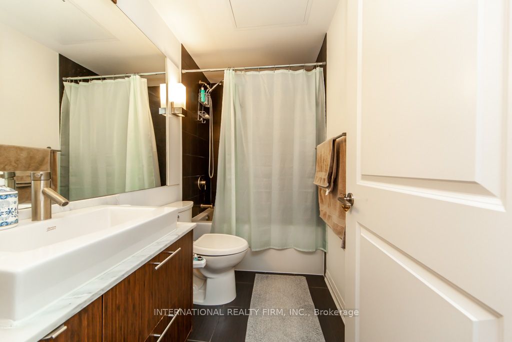 8 Mercer Street 318 Property Photo 28