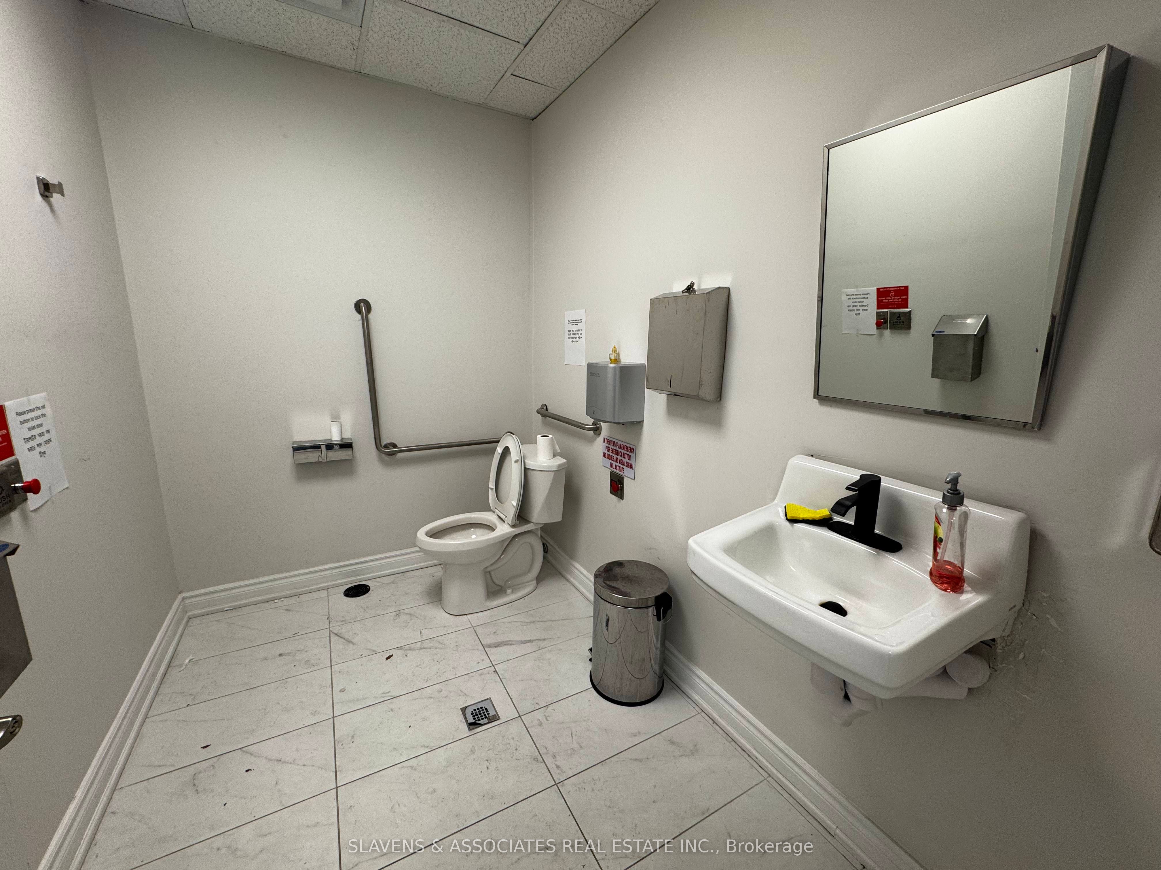 1104 Eglinton Avenue Property Photo 7