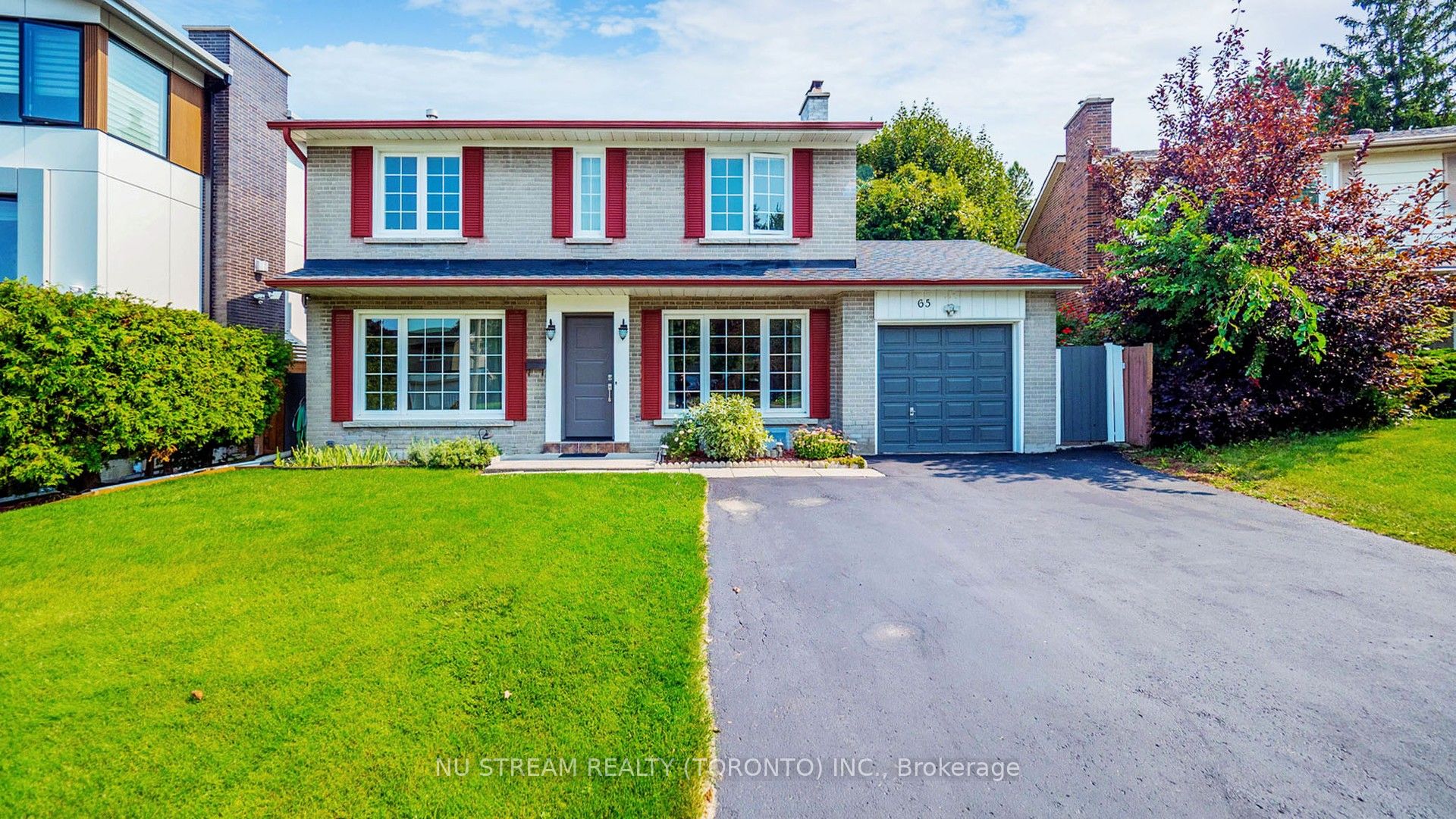 65 Clansman Boulevard Property Photo