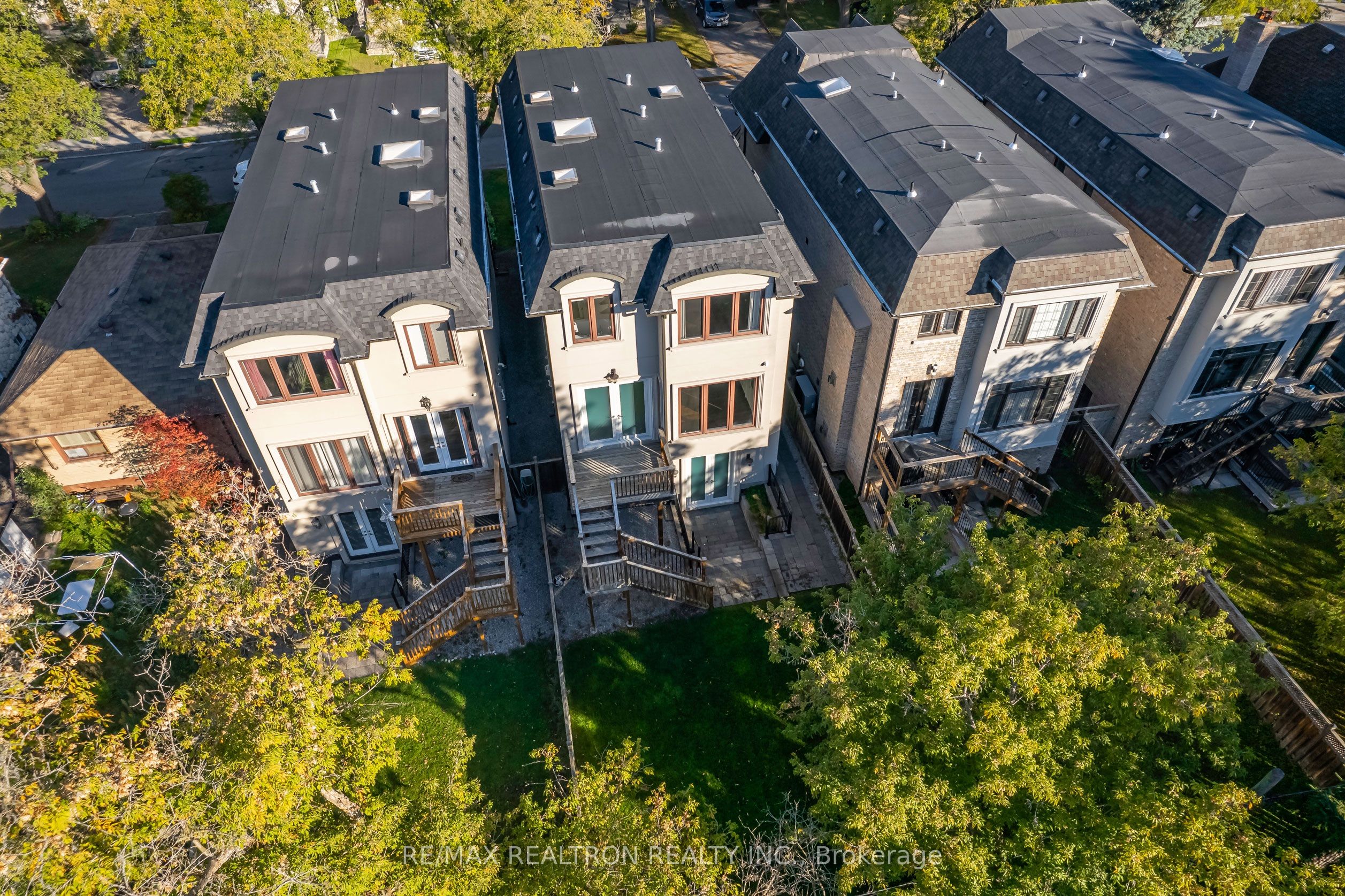 145 Kingsdale Avenue Property Photo 3