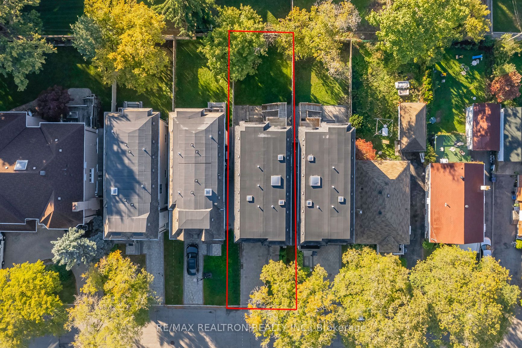 145 Kingsdale Avenue Property Photo 4
