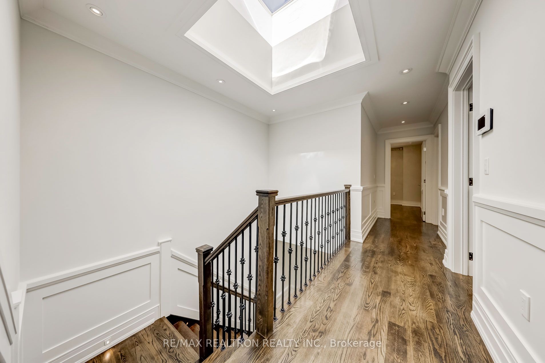 145 Kingsdale Avenue Property Photo 23