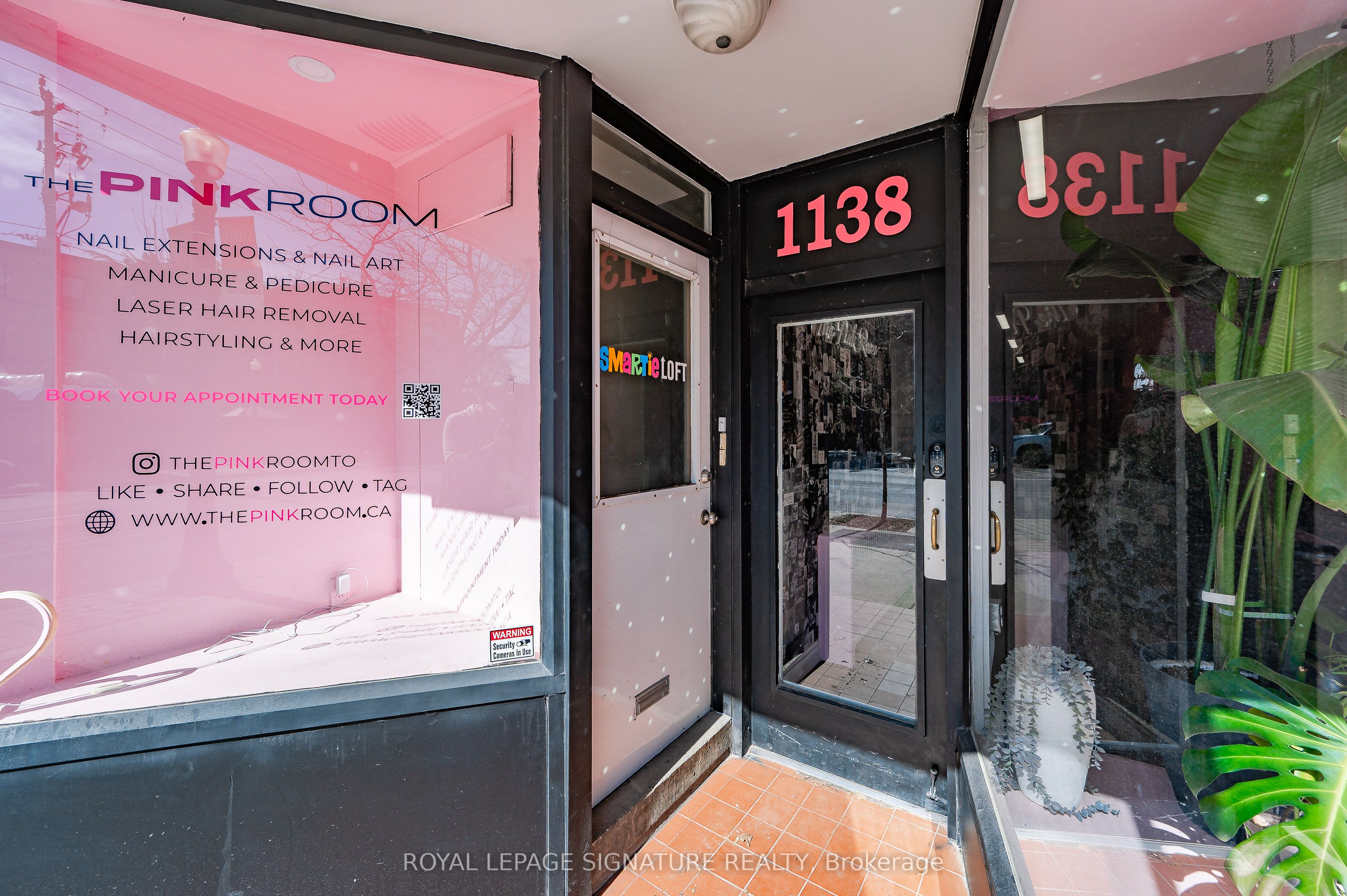 #2nd Floor - 1138 Eglinton Avenue Property Photo 2