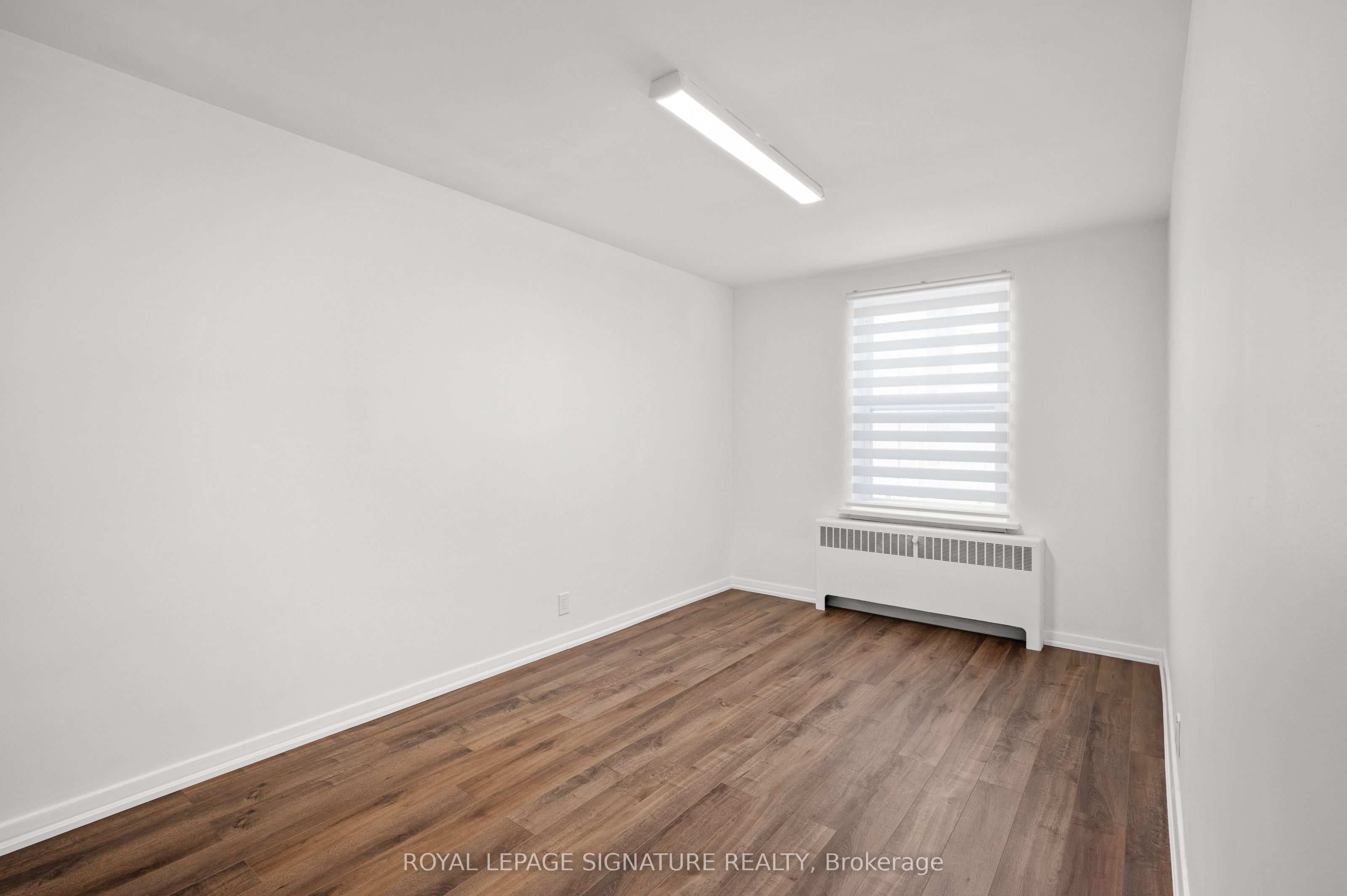 #2nd Floor - 1138 Eglinton Avenue Property Photo 22