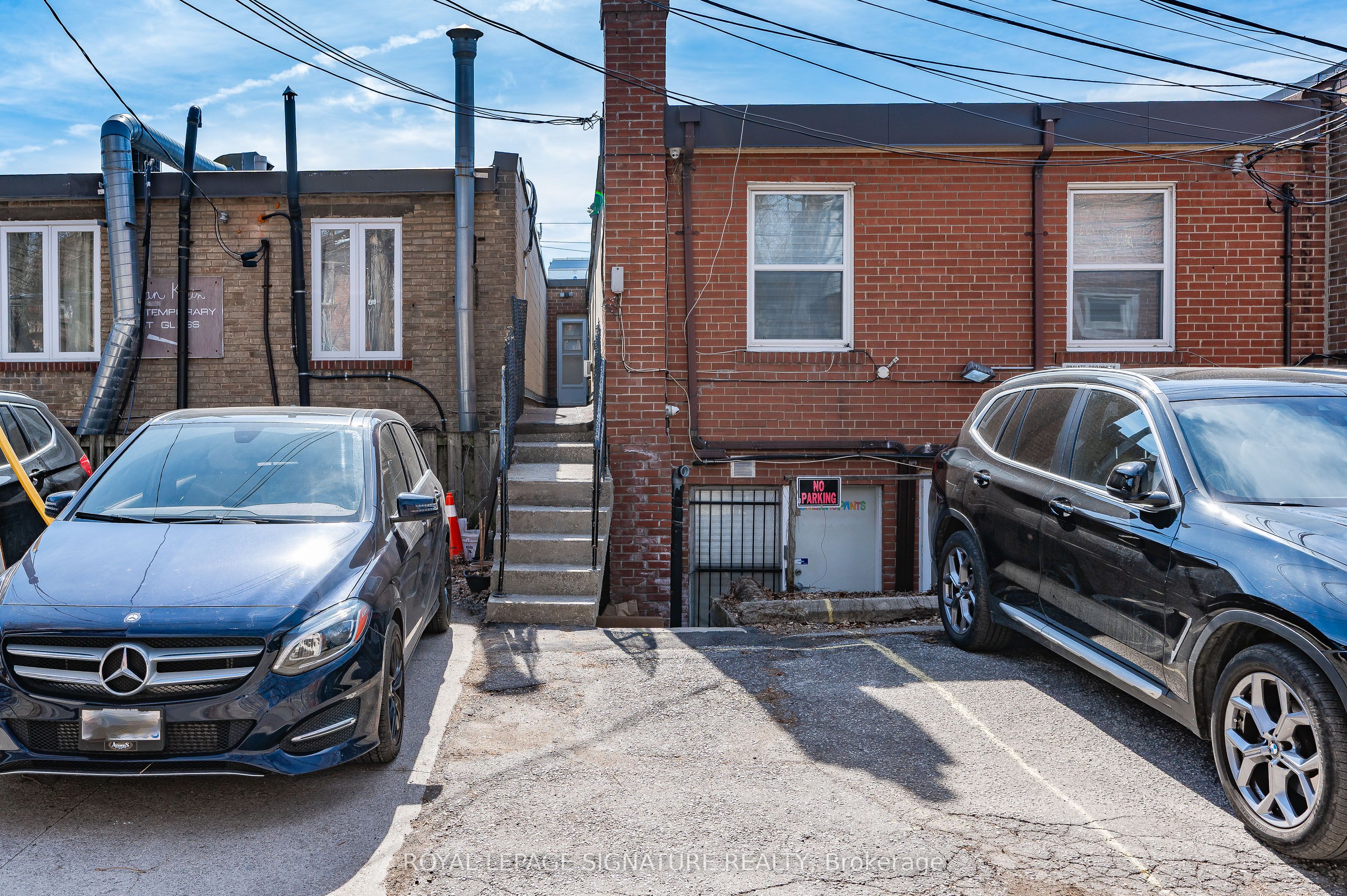 #2nd Floor - 1138 Eglinton Avenue Property Photo 32