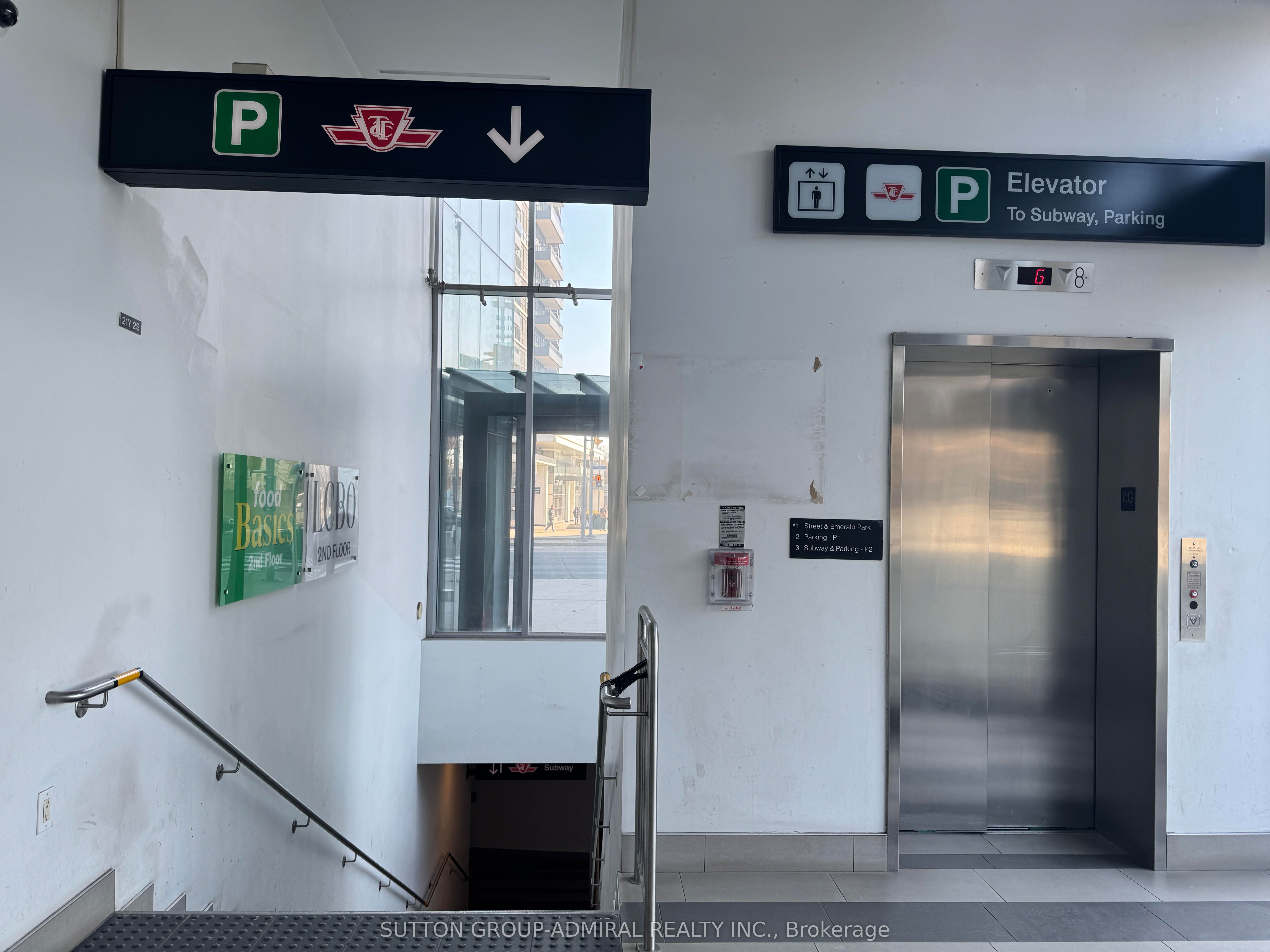 #123 - 4750 Yonge Street Property Photo 6