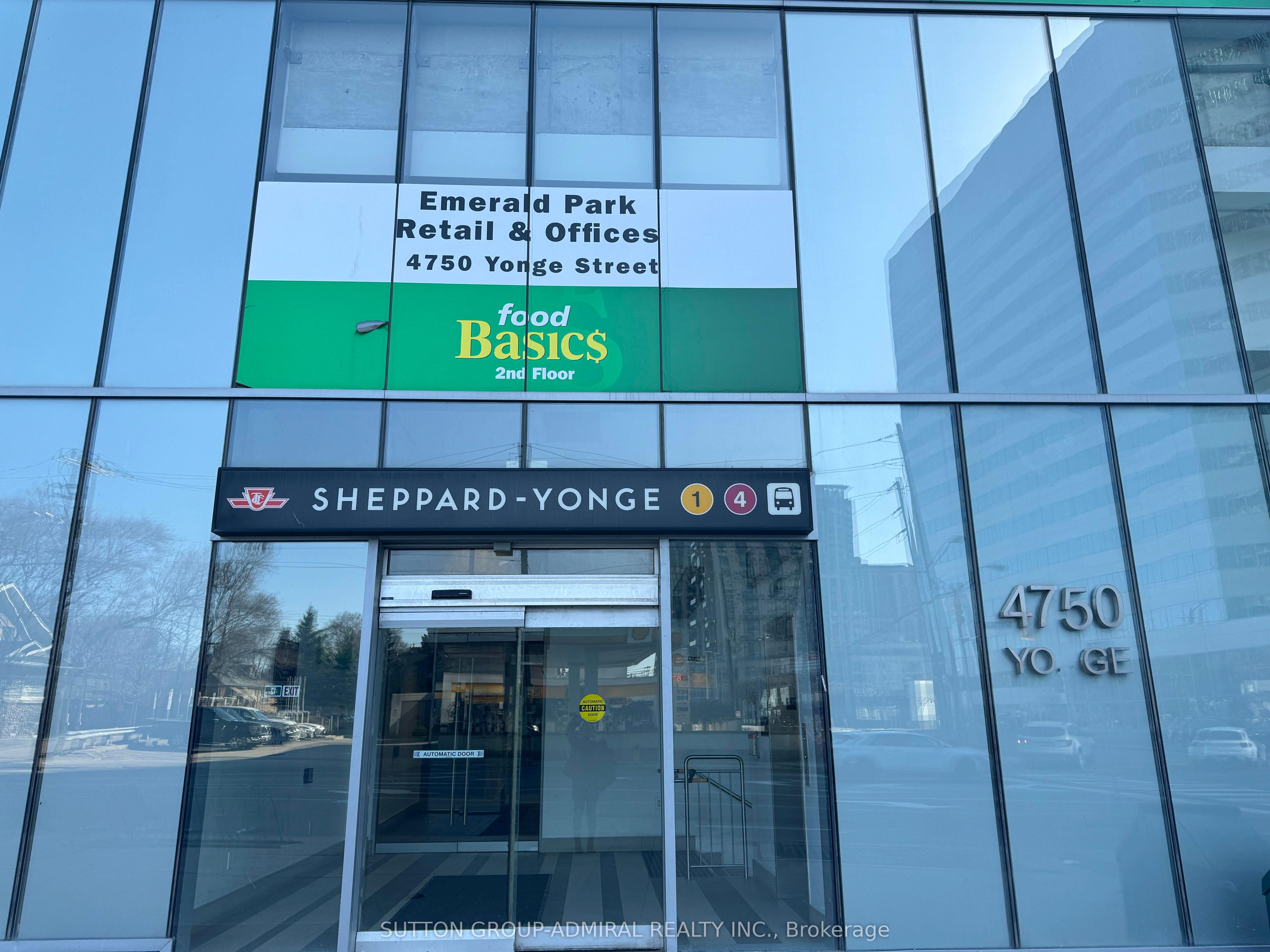 #122 - 4750 Yonge Street Property Photo 2