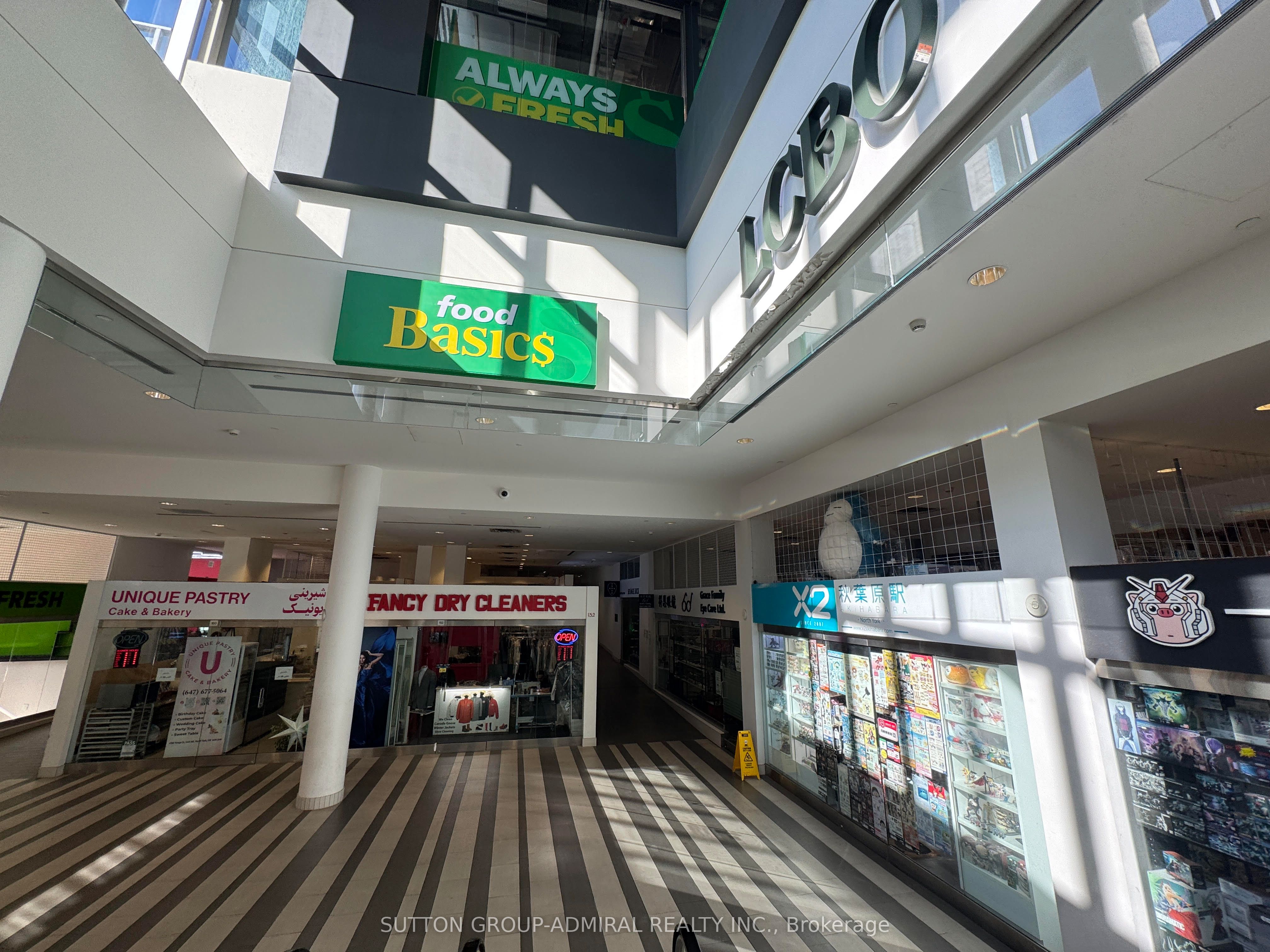 #122 - 4750 Yonge Street Property Photo 8