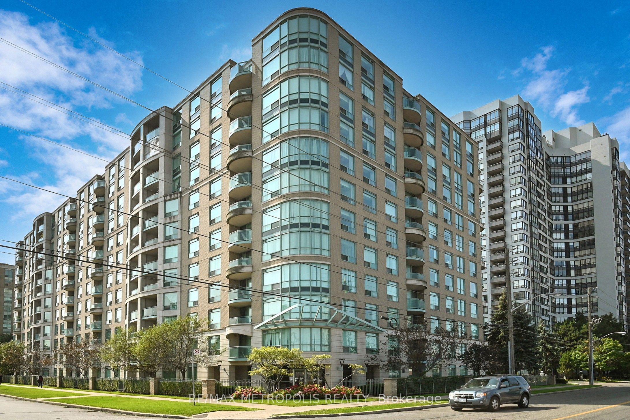 #405 - 28 Pemberton Avenue Property Photo