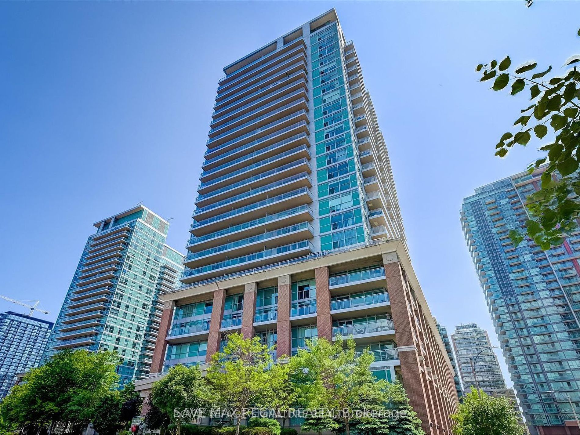 #2207 - 100 Western Battery Road Property Photo