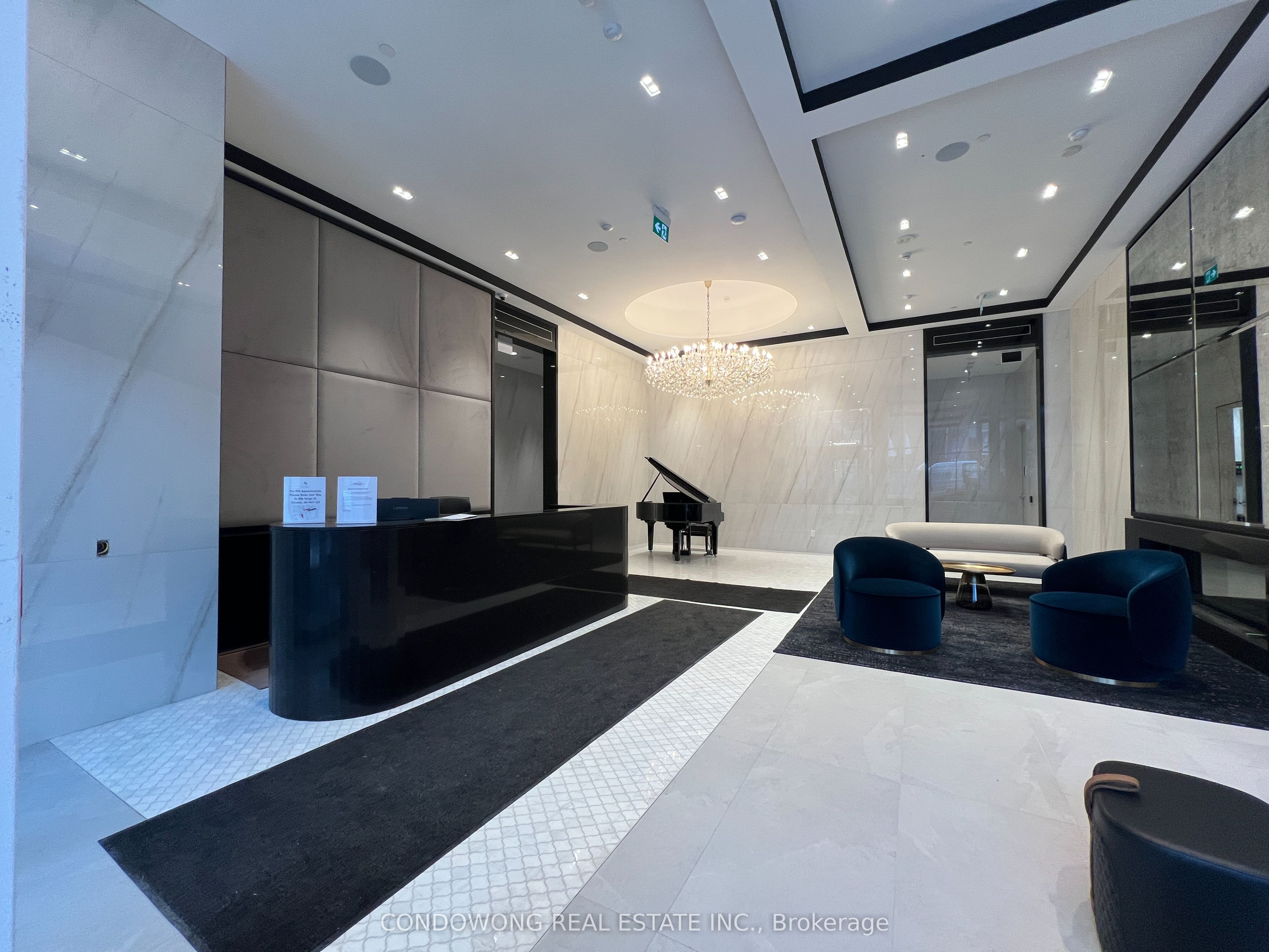 #1805 - 8 Wellesley Street Property Photo 17