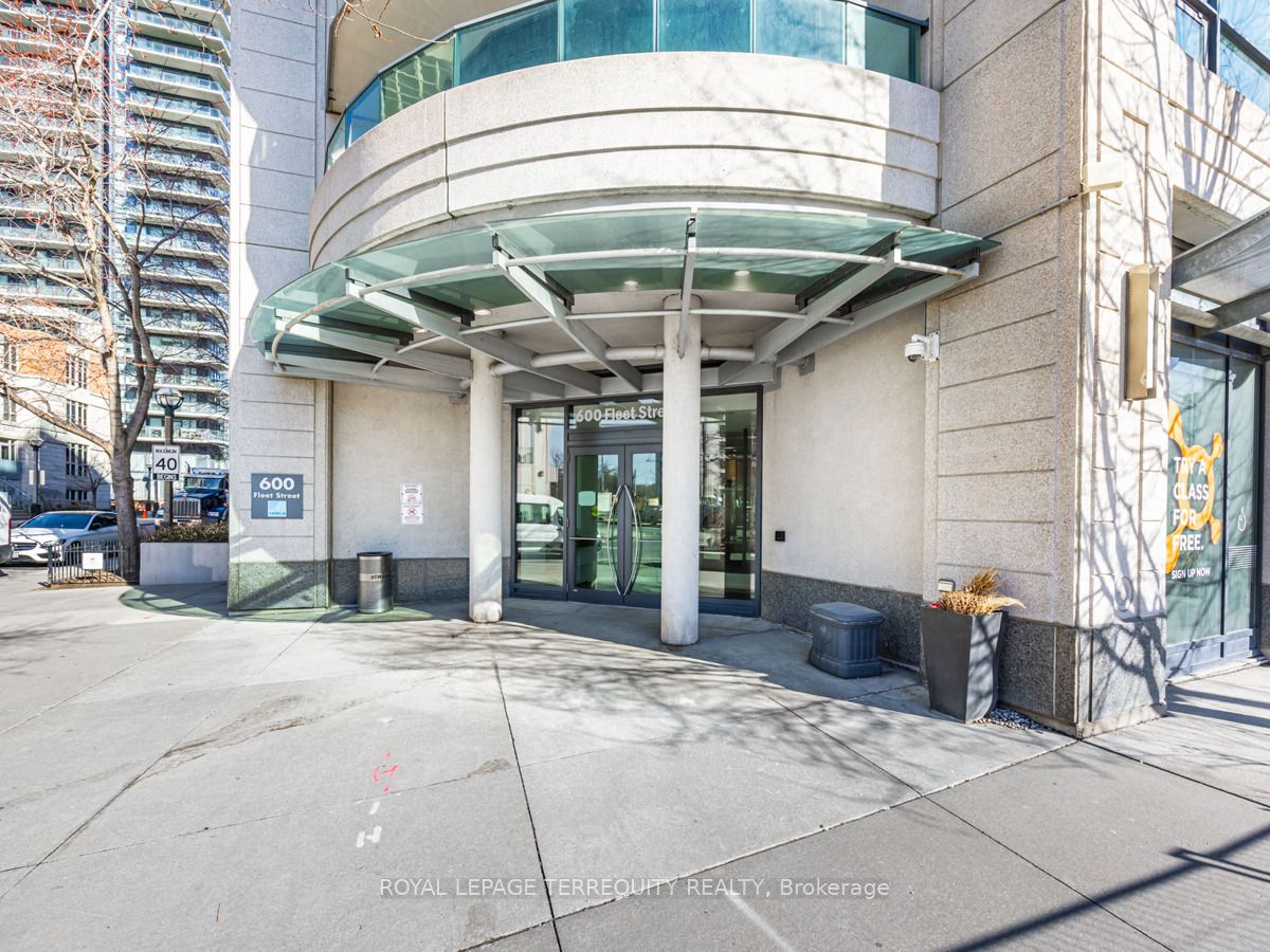 #1007 - 600 Fleet Street Property Photo