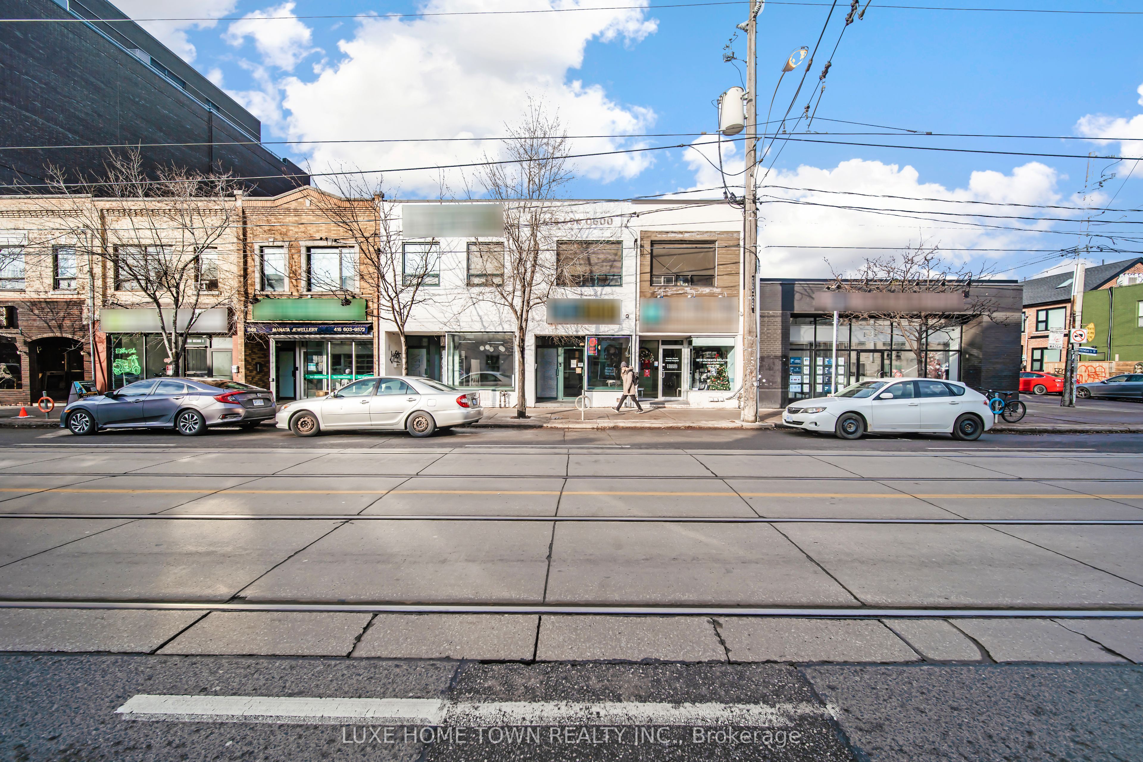 844 Dundas Street Property Photo 4
