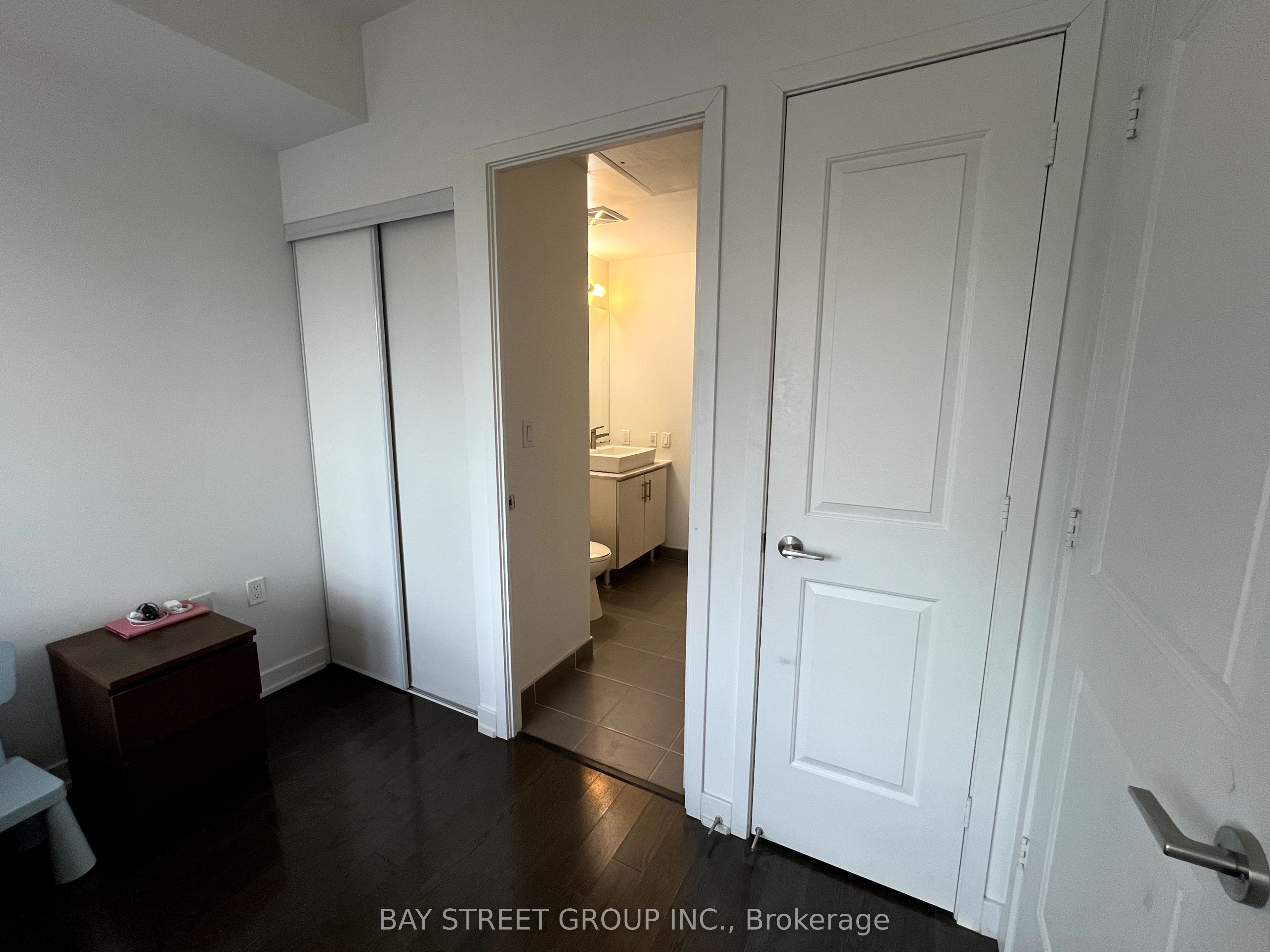 1 The Esplanade N/a 2709 Property Photo 4