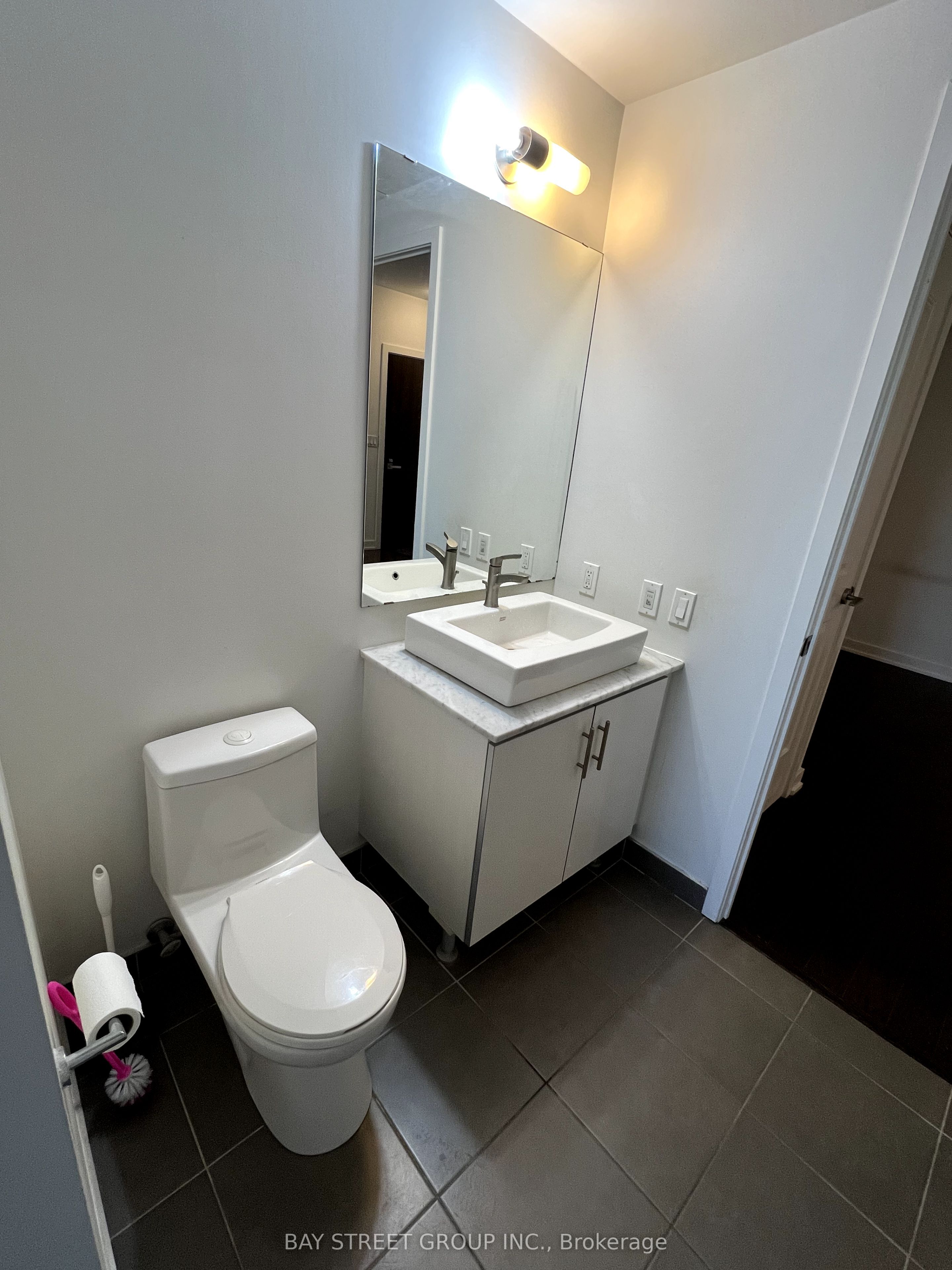 1 The Esplanade N/a 2709 Property Photo 6