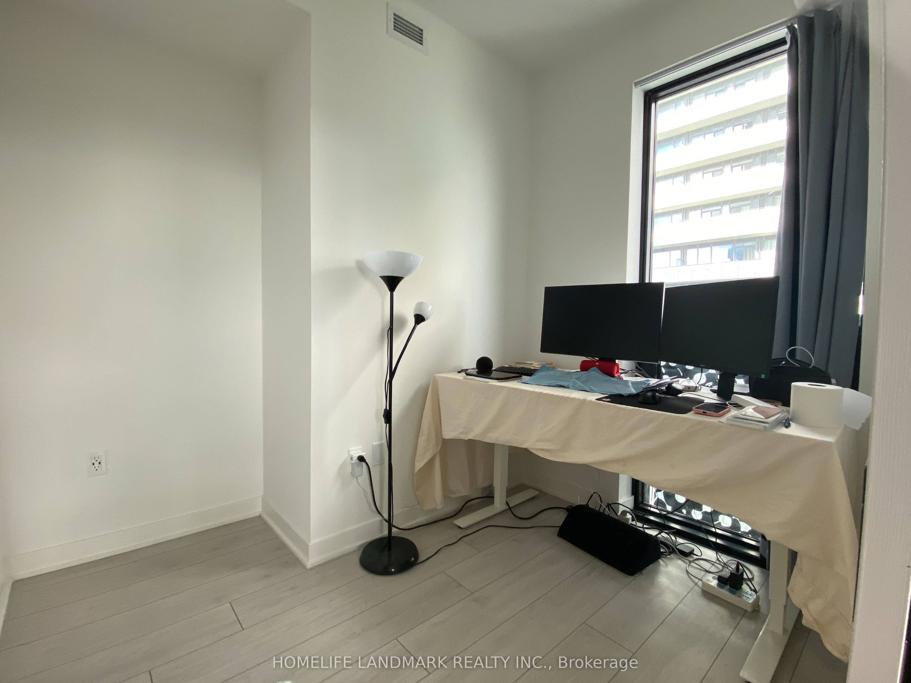 55 Charles Street E 4511 Property Photo 14