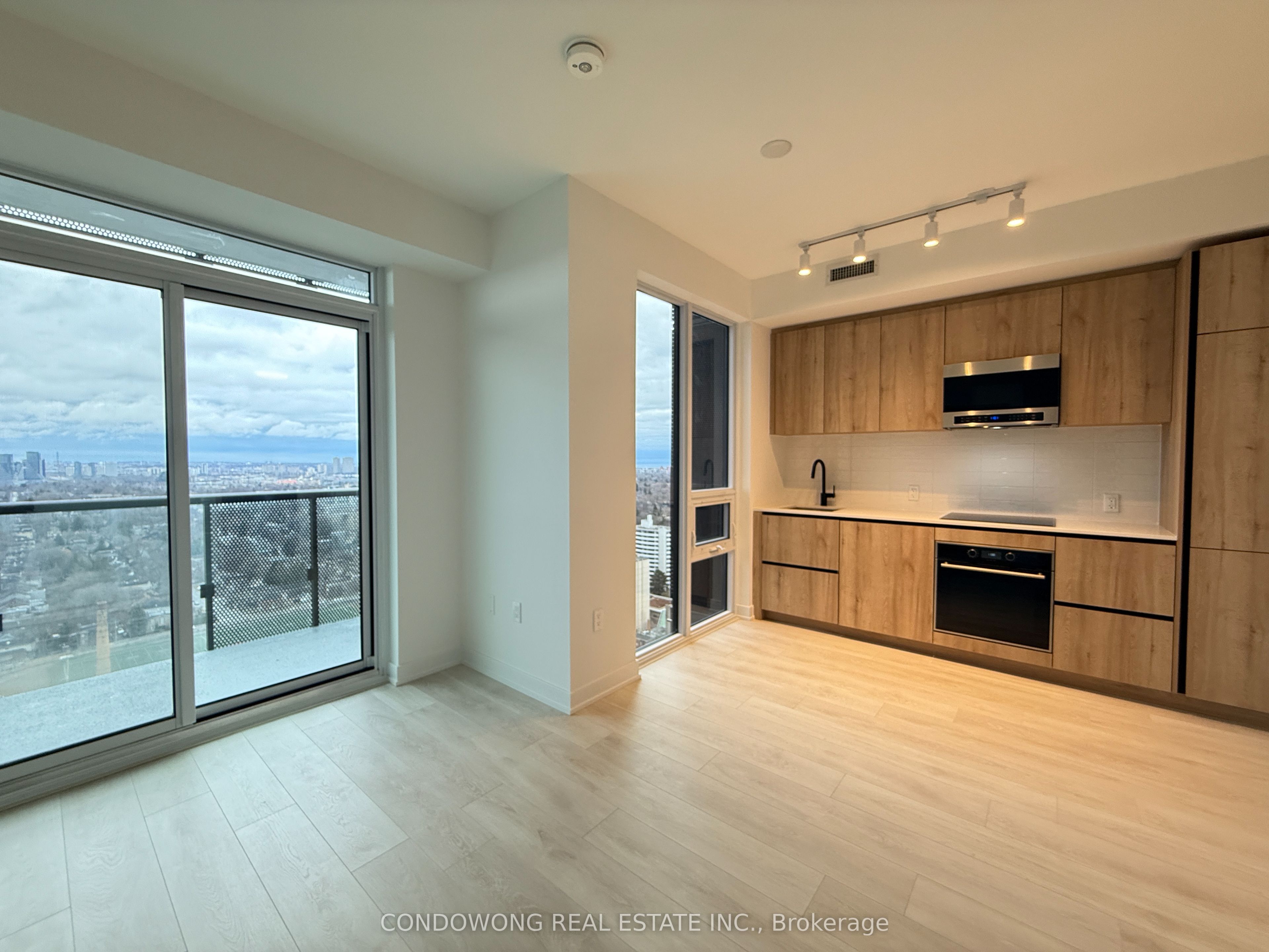 #2710 - 117 Broadway Avenue Property Photo
