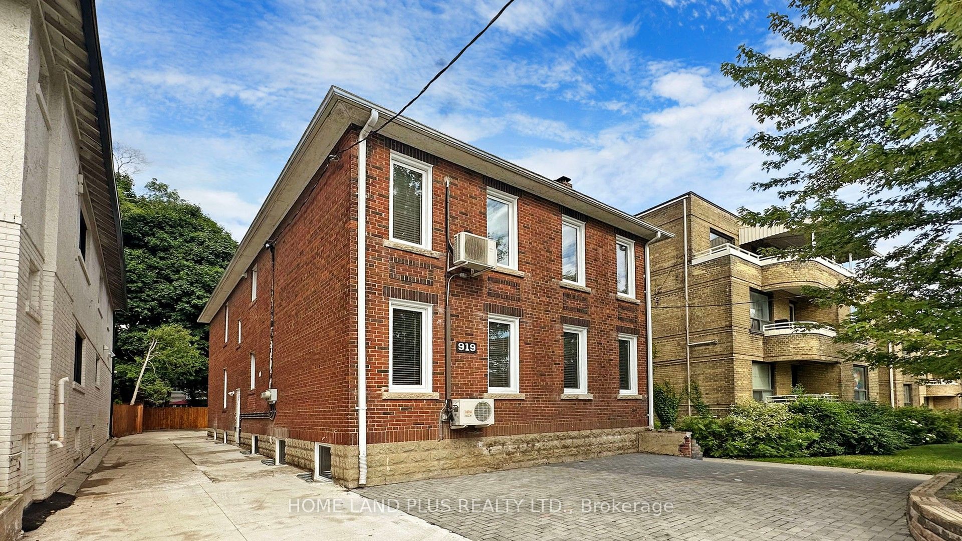 919 Avenue Road Unit 1 Property Photo 1