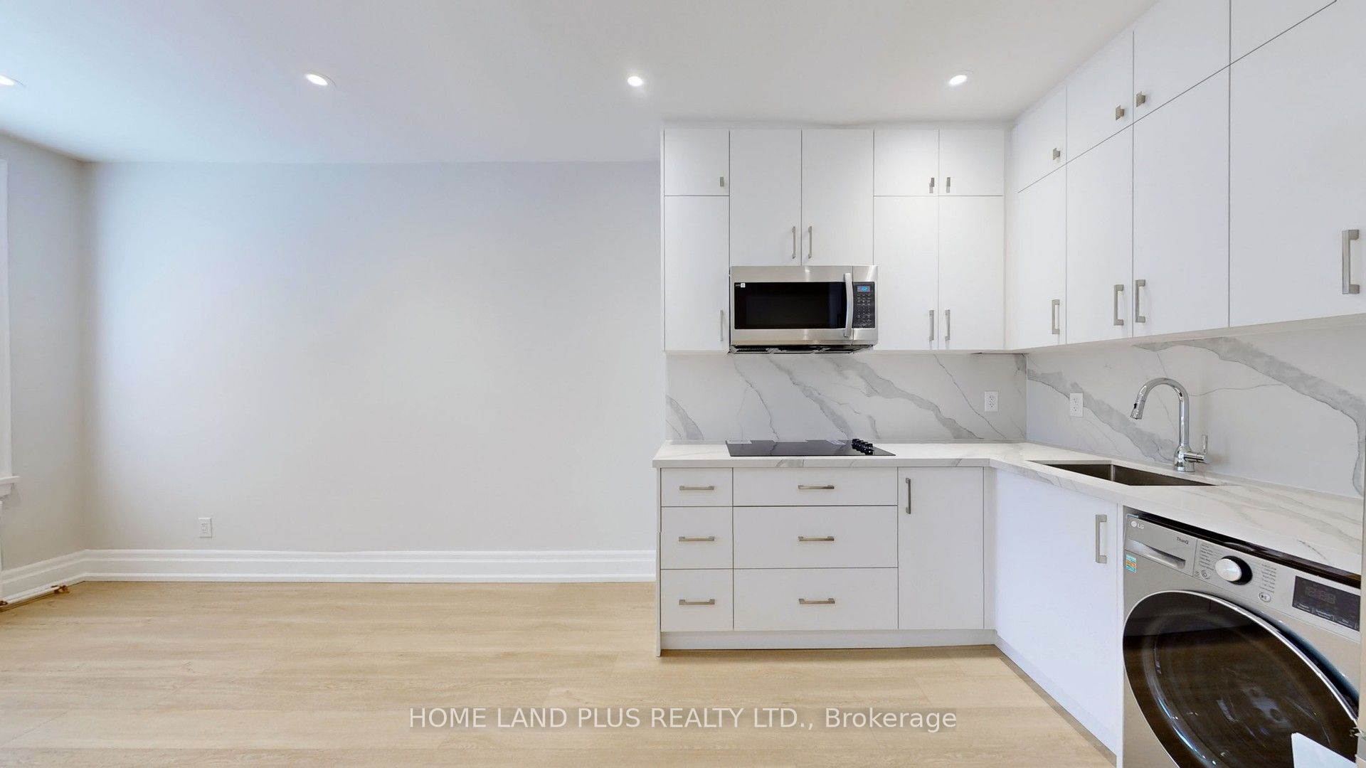 919 Avenue Road Unit 1 Property Photo 22