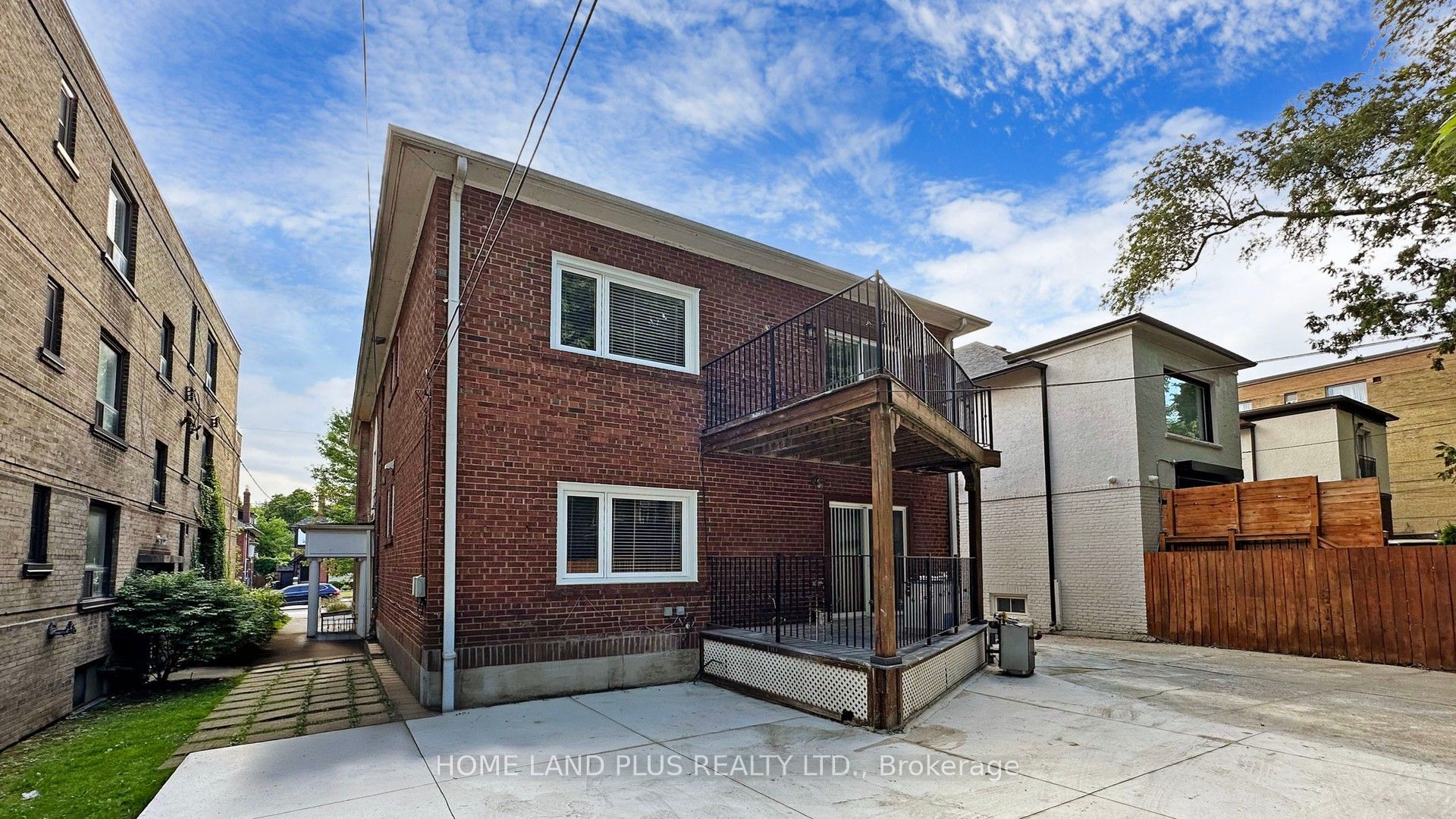 919 Avenue Road Unit 1 Property Photo 39