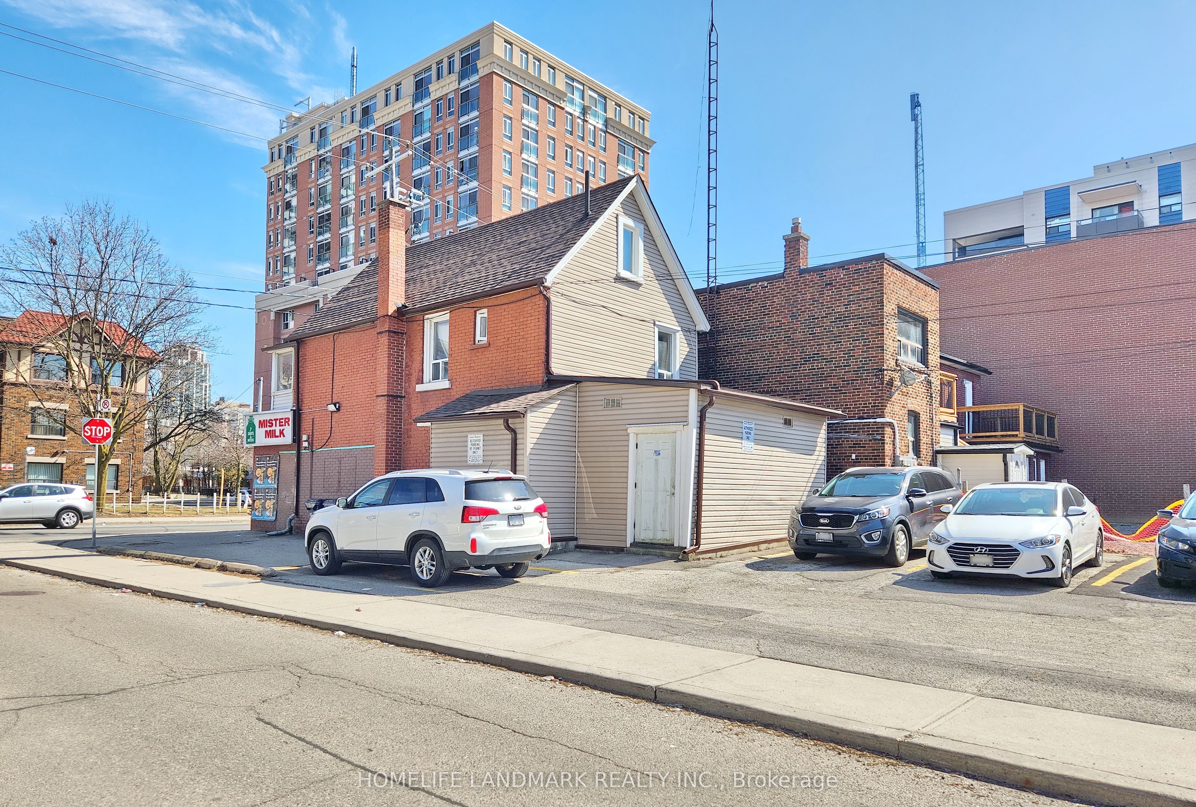 170 Vaughan Road Property Photo 8
