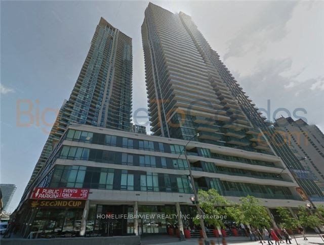 #607 - 33 Bay Street Property Photo