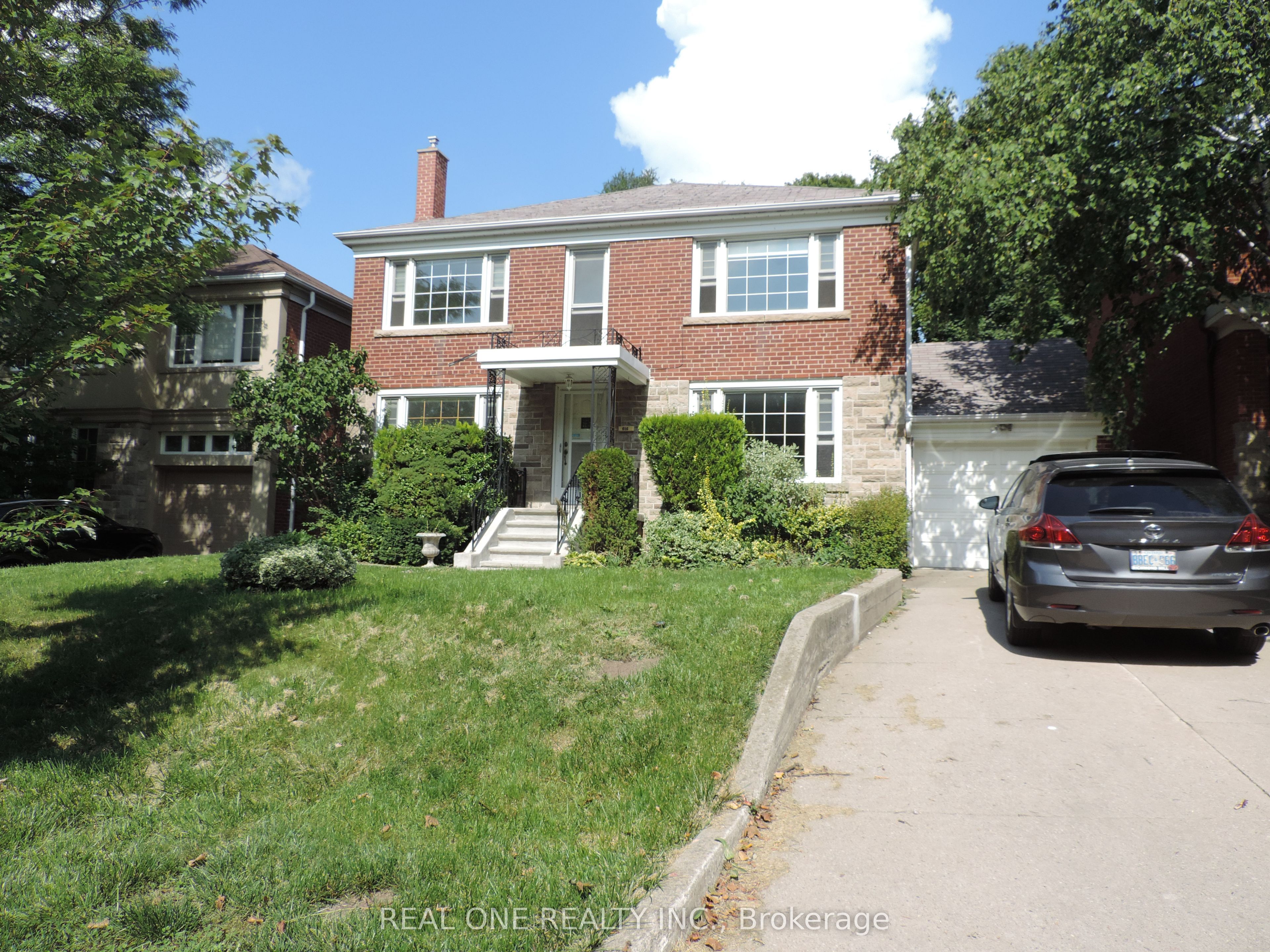 616 Briar Hill Avenue Property Photo