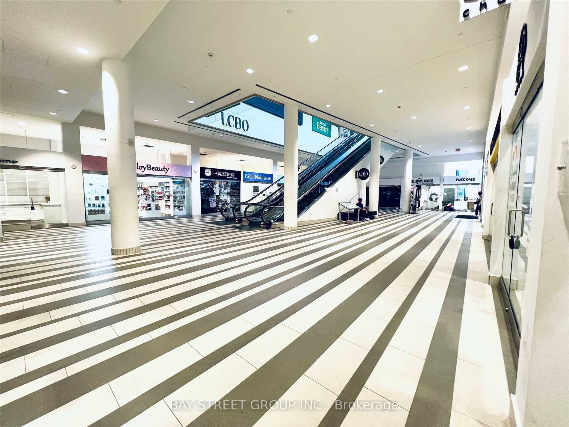 #159 - 4750 Yonge Street Property Photo 7