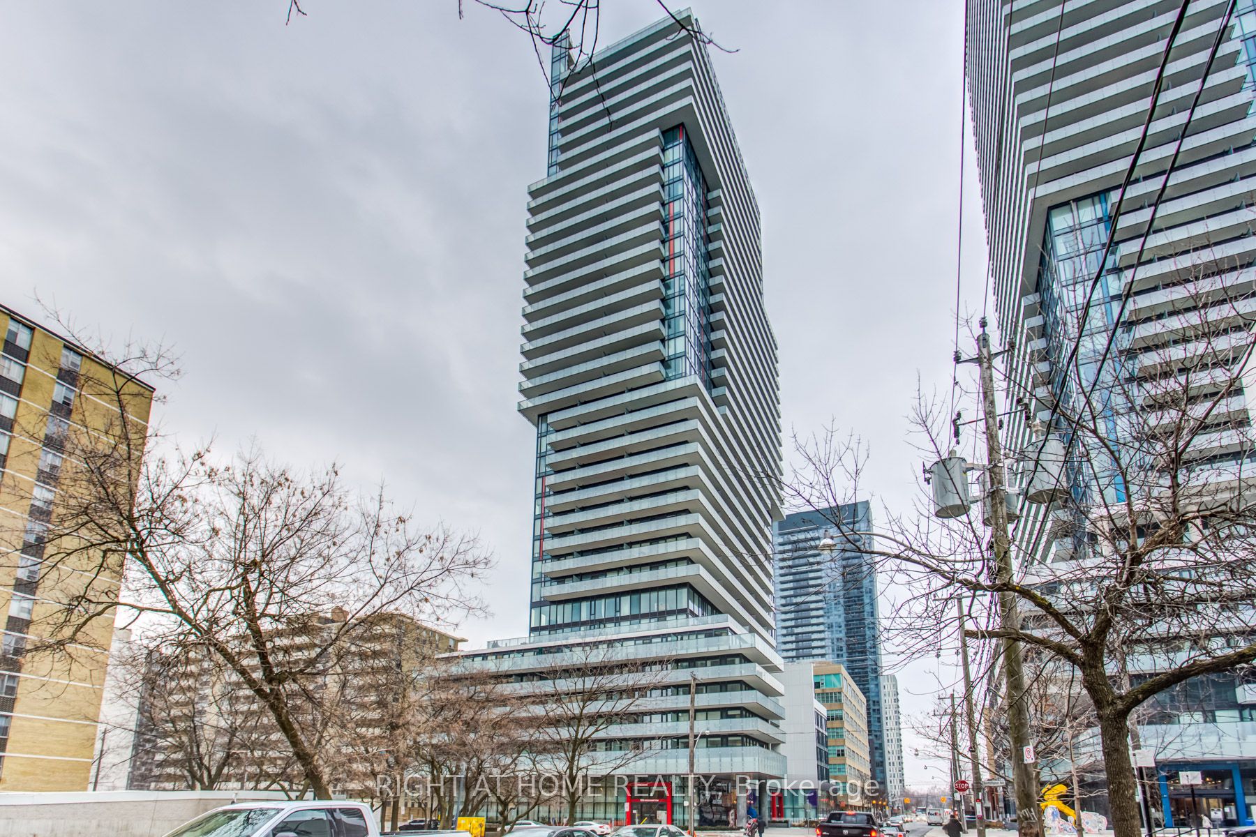 ##3207 - 185 Roehampton Avenue Property Photo
