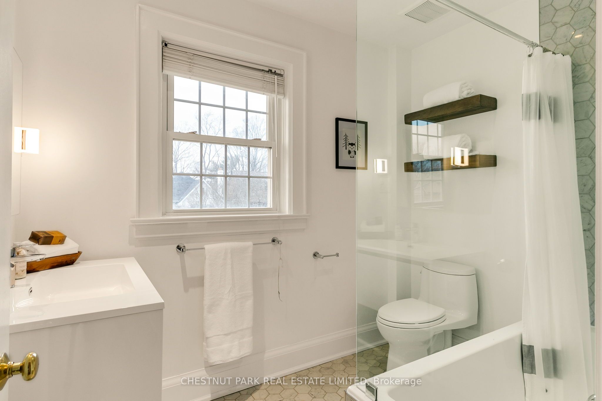 119 Glenview Avenue Property Photo 40