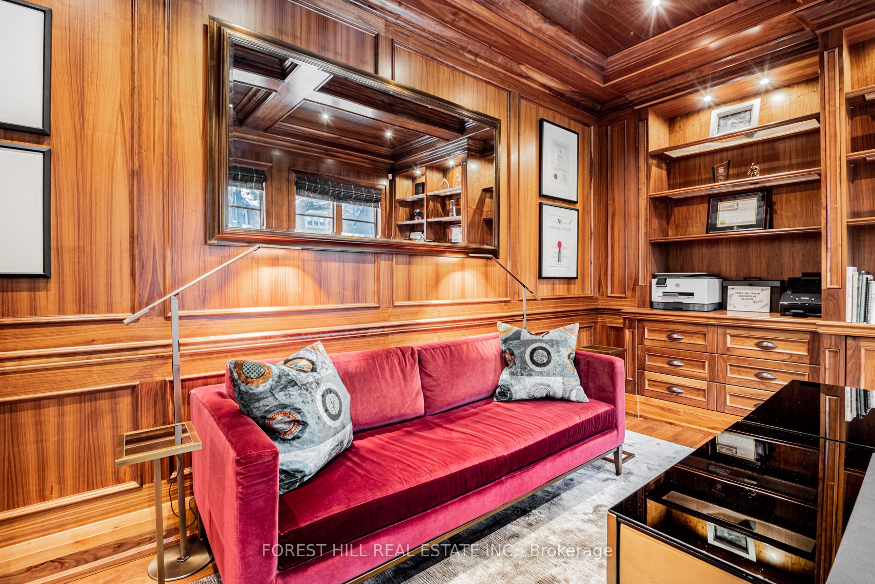 9 Dewbourne Avenue Property Photo 15