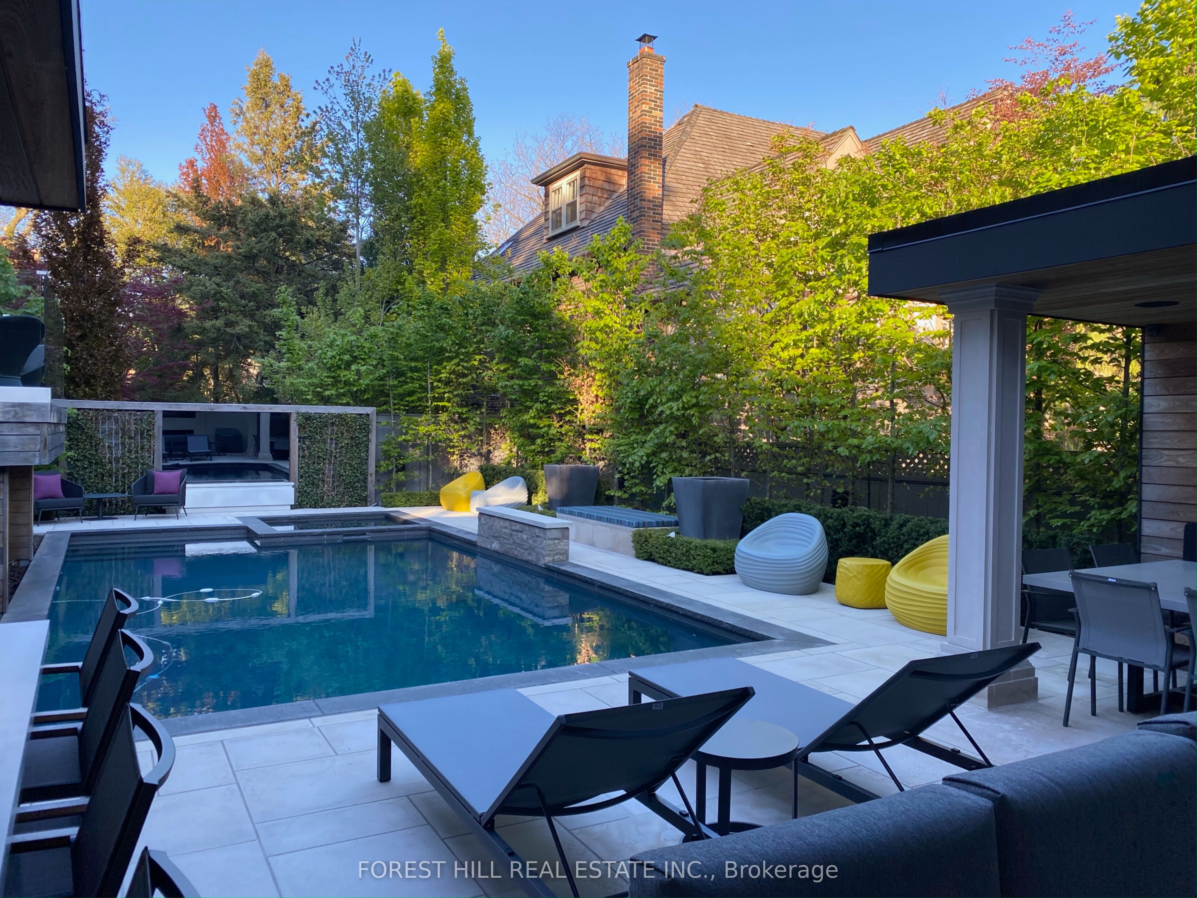 9 Dewbourne Avenue Property Photo 37