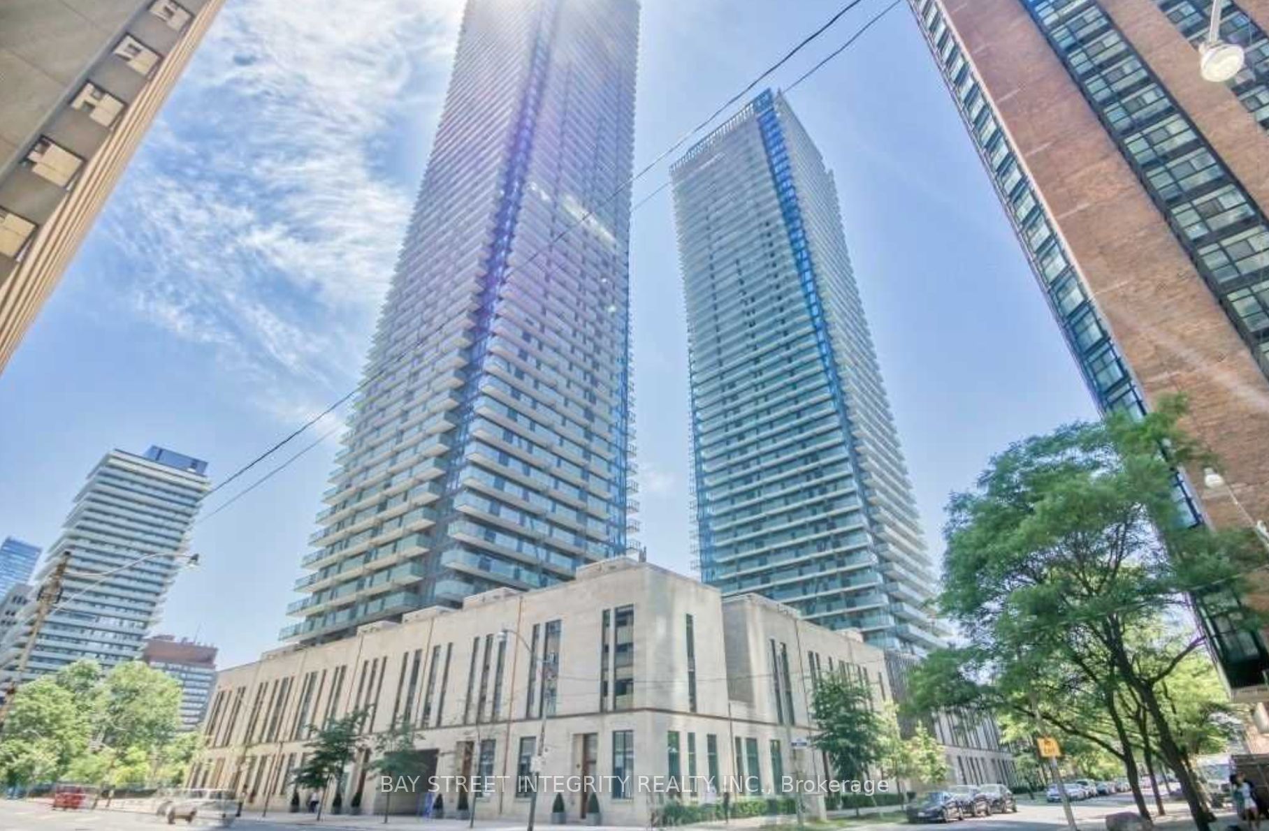 #2701 - 1080 Bay Street Property Photo 4