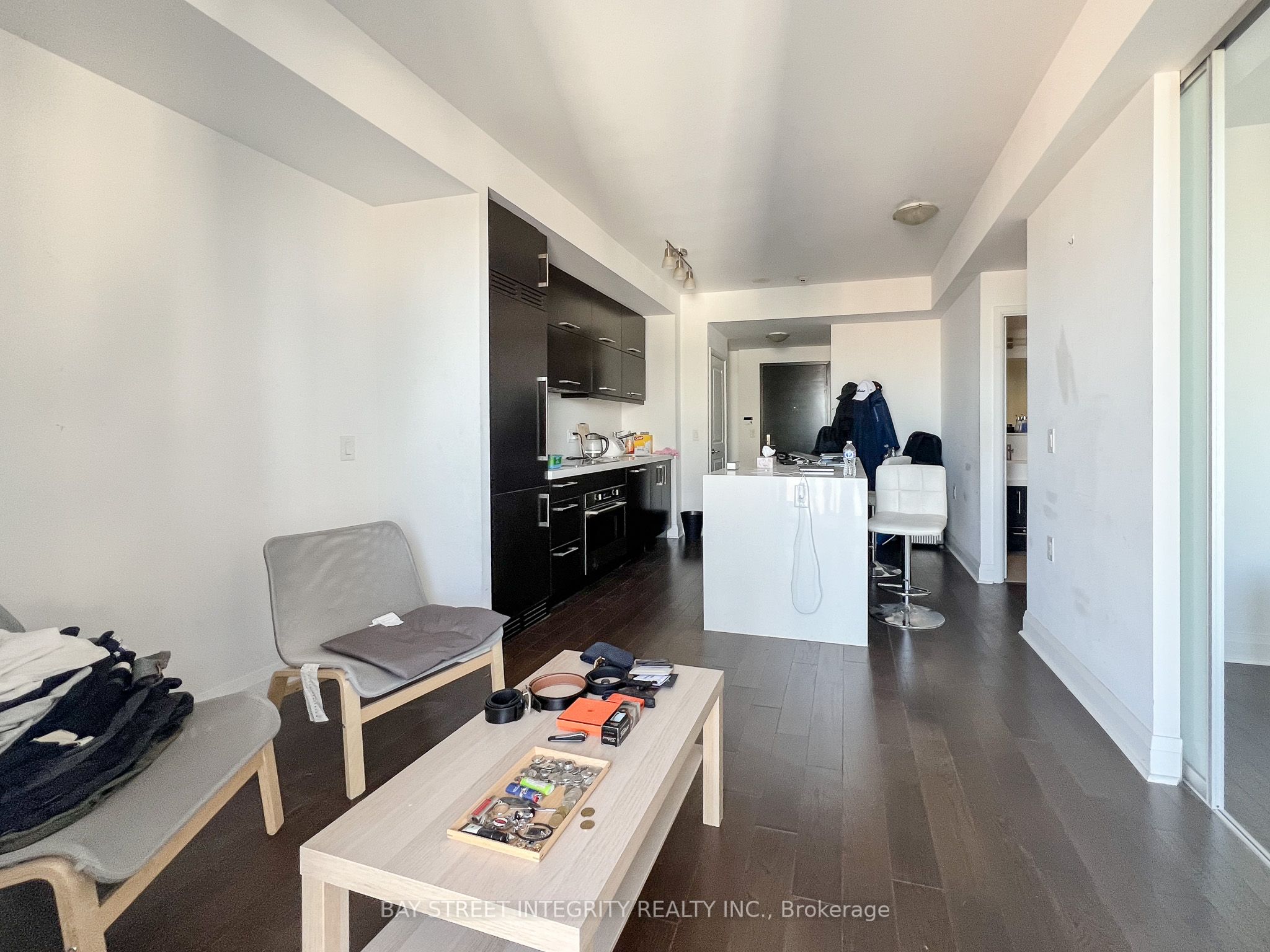 #2701 - 1080 Bay Street Property Photo 10