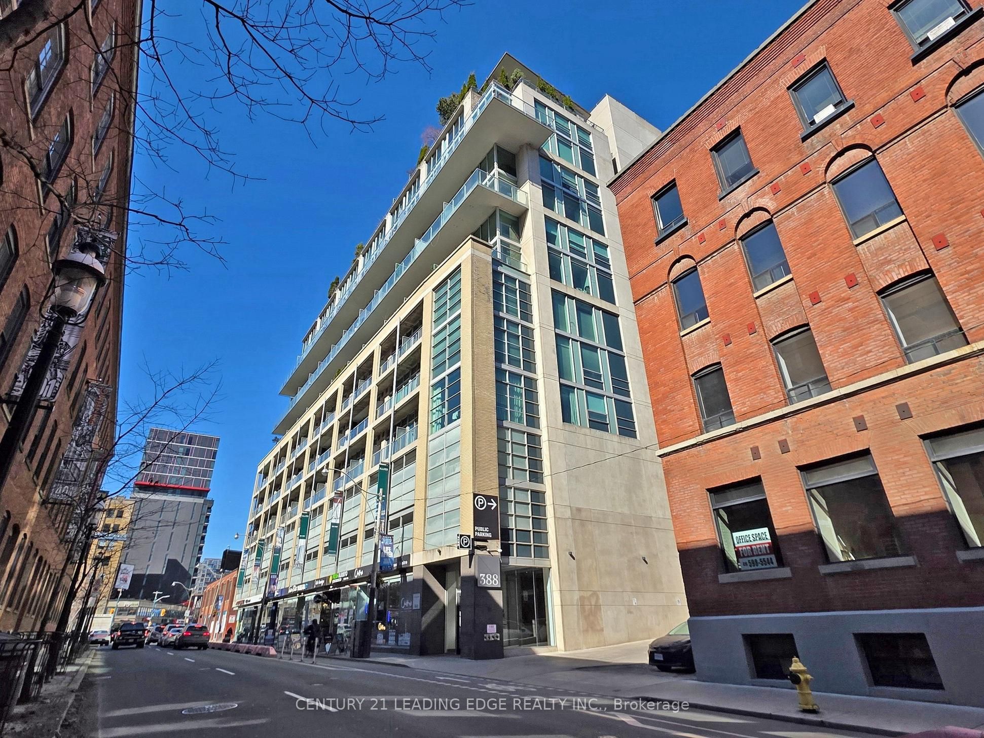 #722 - 388 Richmond Street Property Photo 1