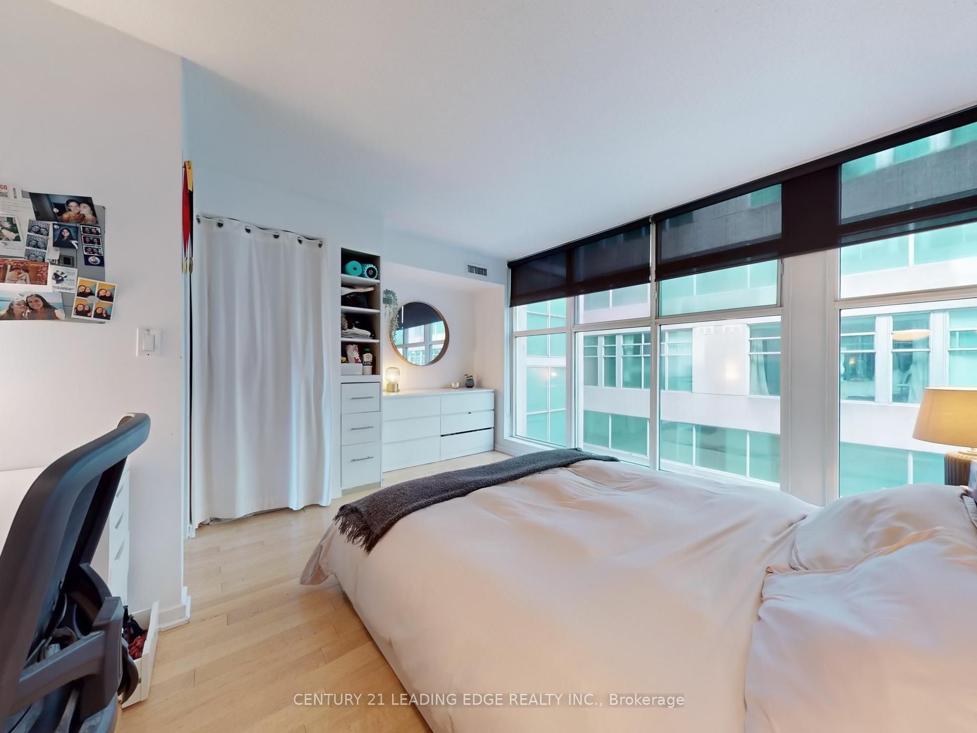 #722 - 388 Richmond Street Property Photo 37
