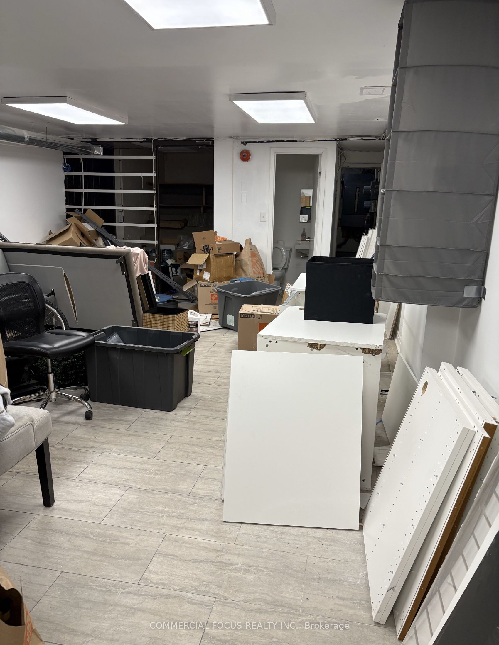 404 Spadina Avenue Property Photo 3