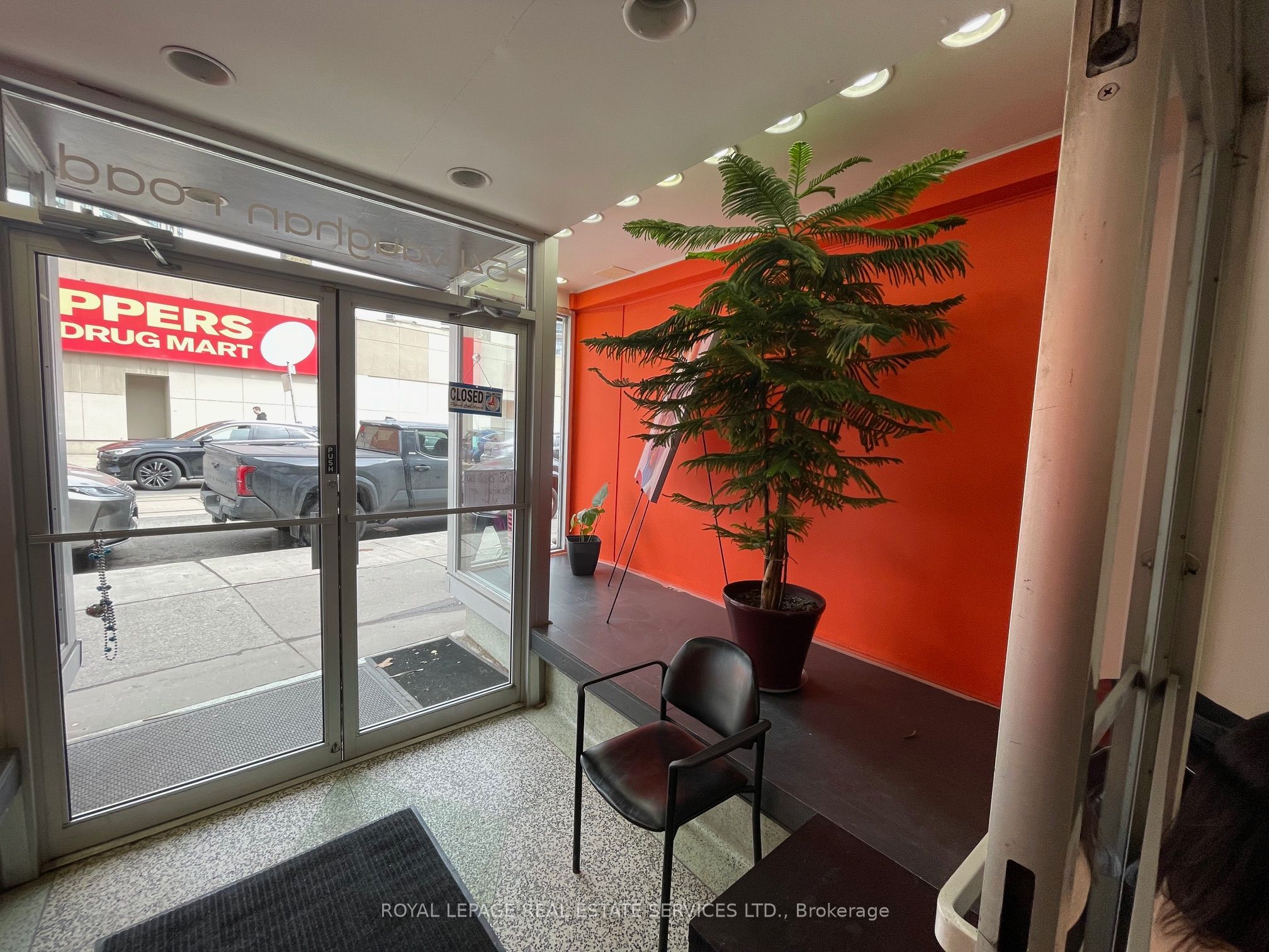 54 Vaughan Road Property Photo 2