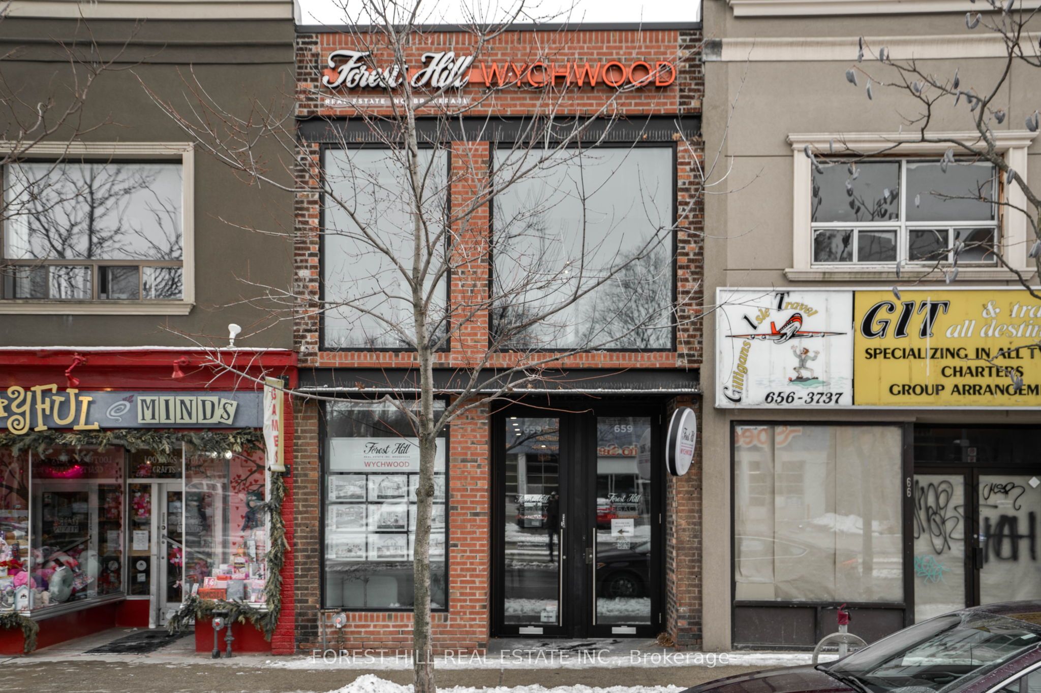 659 St Clair Avenue Property Photo 1
